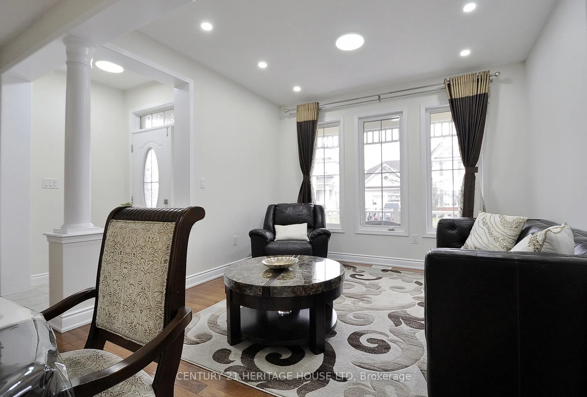Photo 7 of 35 Dalton Drive, Cambridge — HOMEH