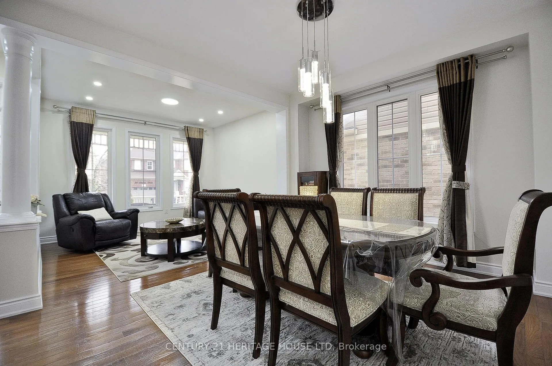 Photo 9 of 35 Dalton Drive, Cambridge — HOMEH
