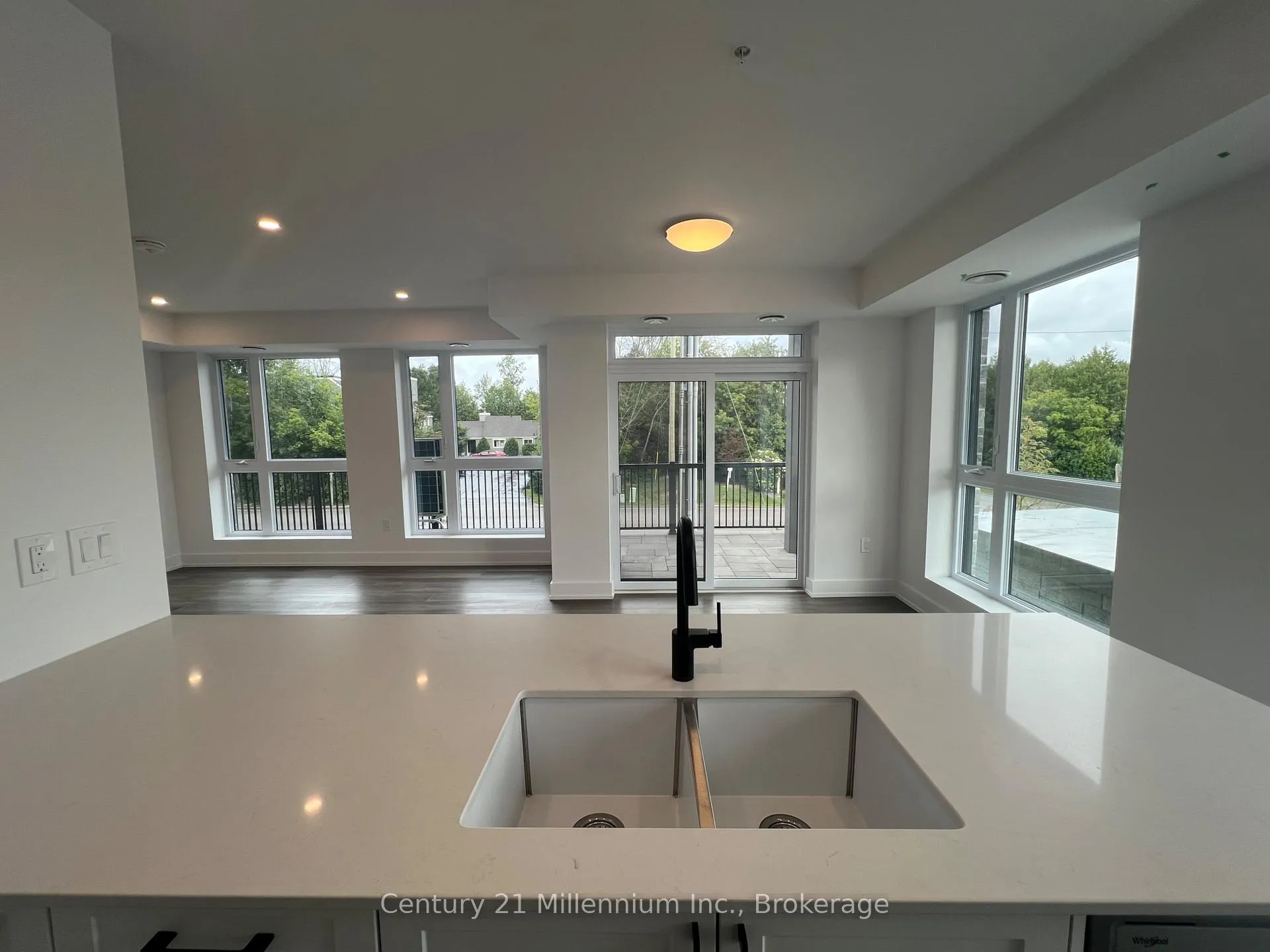 Photo 7 of Unit 122, 4 Kimberly Lane, Collingwood — HOMEH