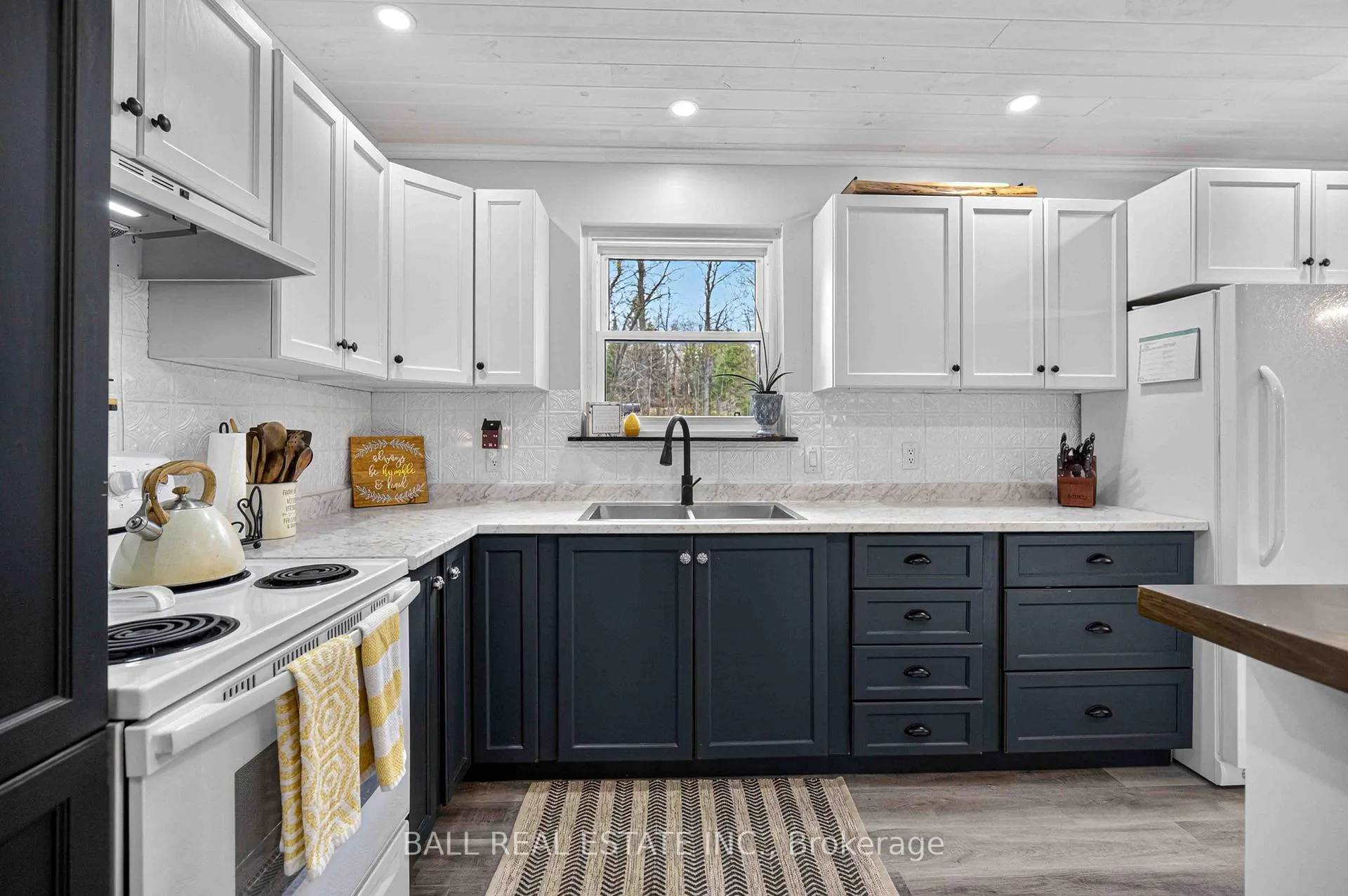 Photo 11 of 47 Denison Drive, Addington Highlands — HOMEH