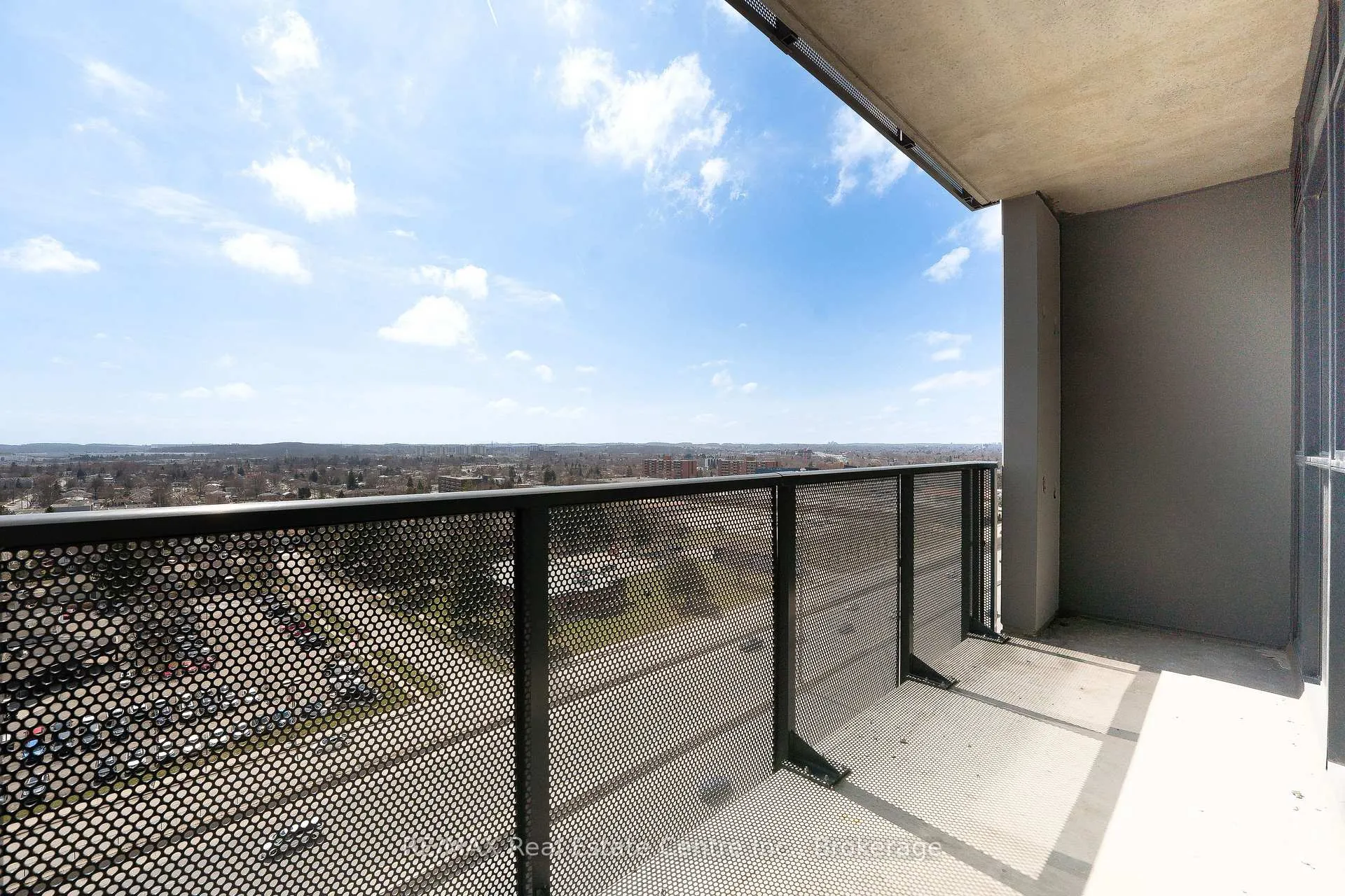 Photo 17 of Unit 1306, 1333 Weber Street E, Kitchener — HOMEH
