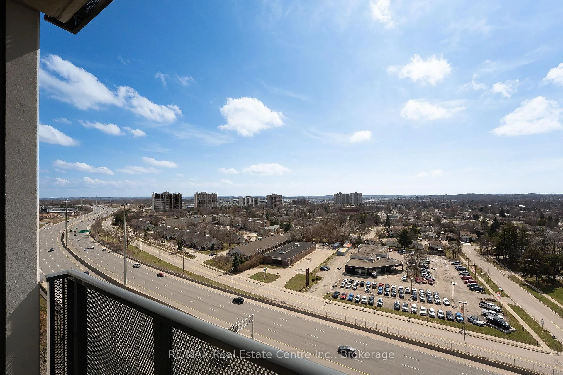 Photo 19 of Unit 1306, 1333 Weber Street E, Kitchener — HOMEH