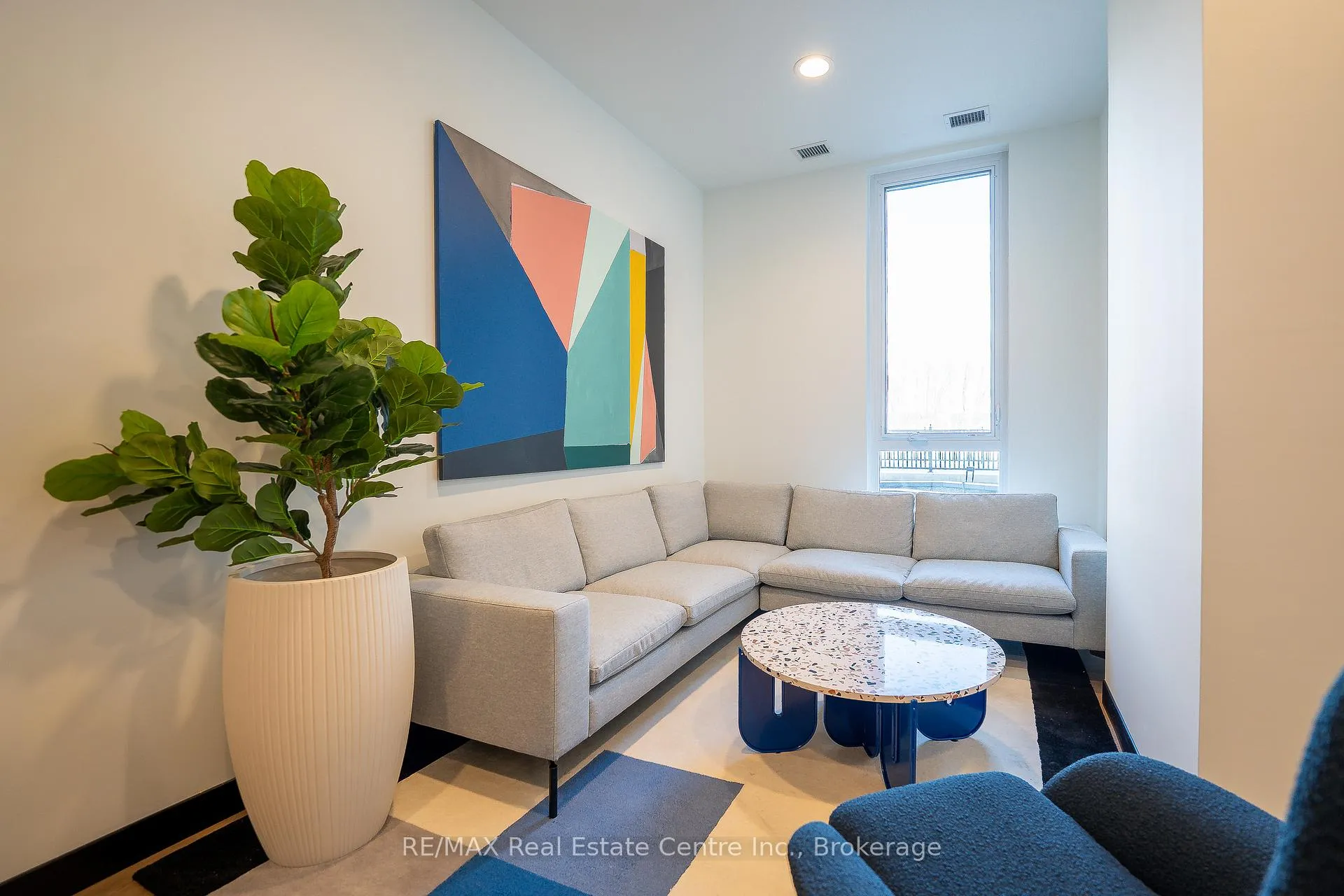 Photo 24 of Unit 1306, 1333 Weber Street E, Kitchener — HOMEH