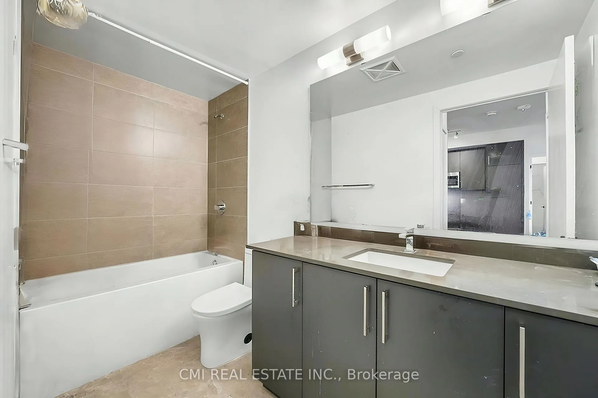 Photo 22 of Unit 242, 2450 Old Bronte Road, Oakville, Westmount — HOMEH
