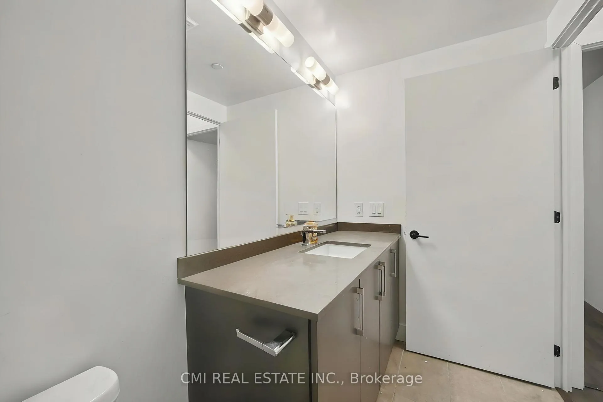 Photo 25 of Unit 242, 2450 Old Bronte Road, Oakville, Westmount — HOMEH
