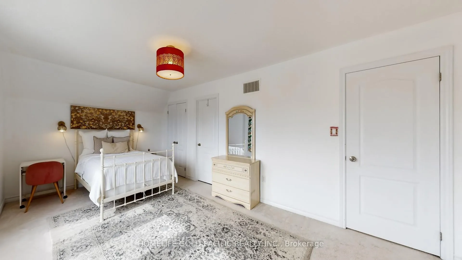 Photo 32 of 176 Glenabbey Drive, Clarington, Courtice — HOMEH