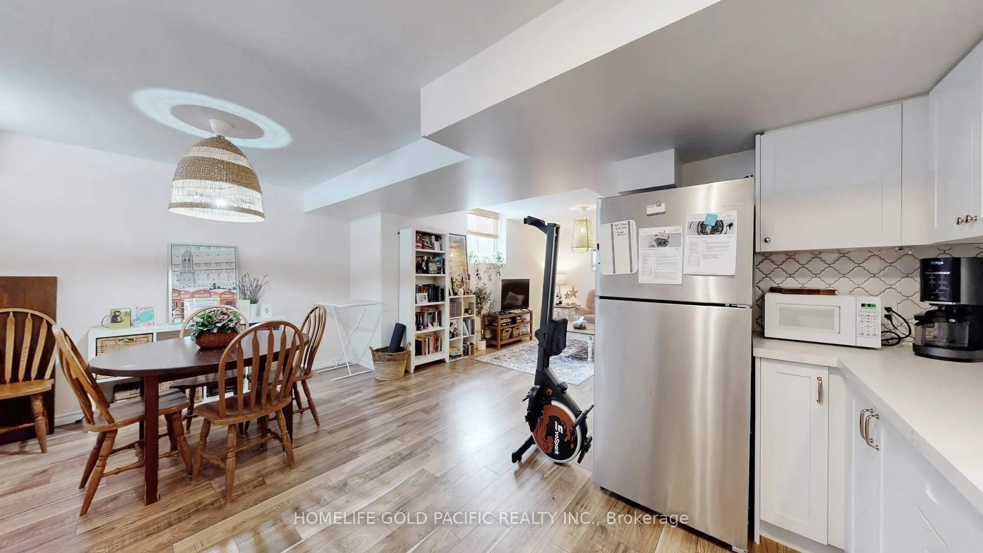 Photo 40 of 176 Glenabbey Drive, Clarington, Courtice — HOMEH