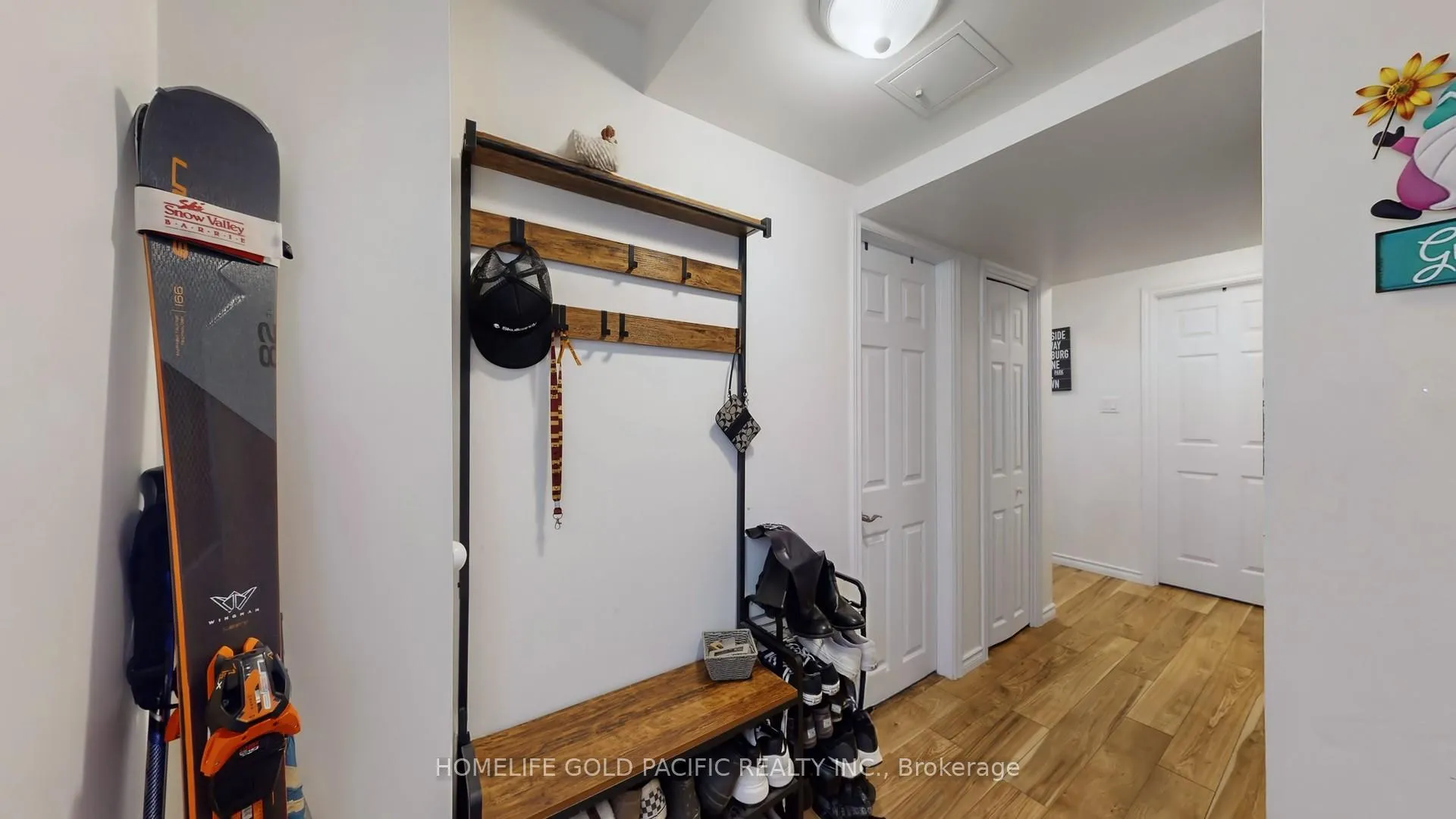 Photo 45 of 176 Glenabbey Drive, Clarington, Courtice — HOMEH