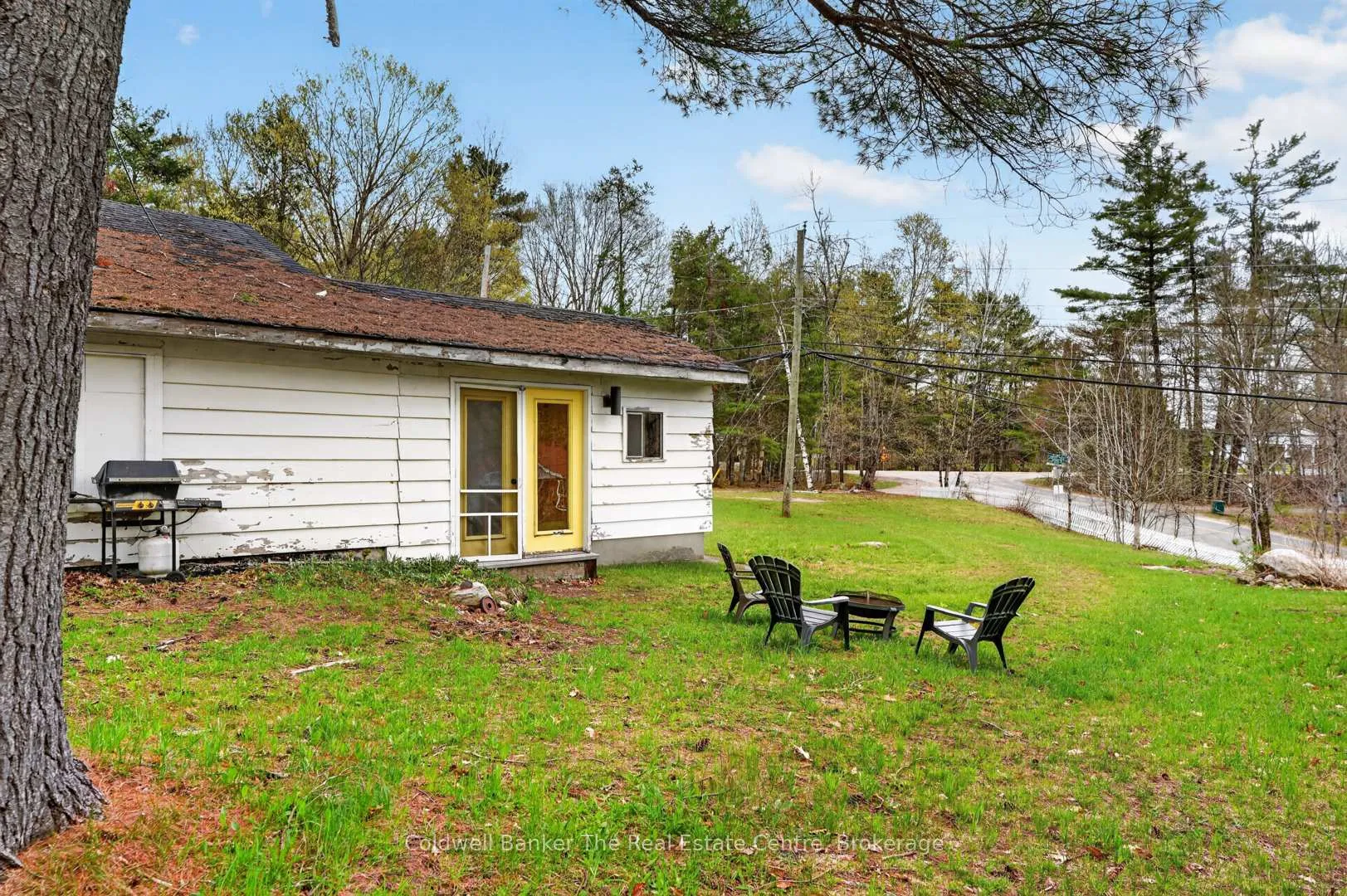 Photo 3 of 1657 Houseys Rapids Road, Gravenhurst, Ryde — HOMEH