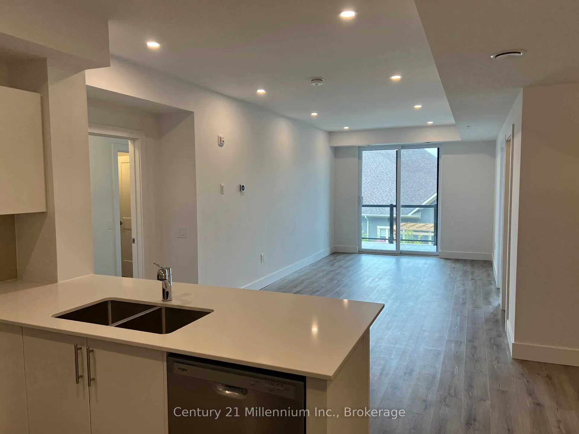 Photo 6 of Unit 217, 4 Kimberly Lane, Collingwood — HOMEH