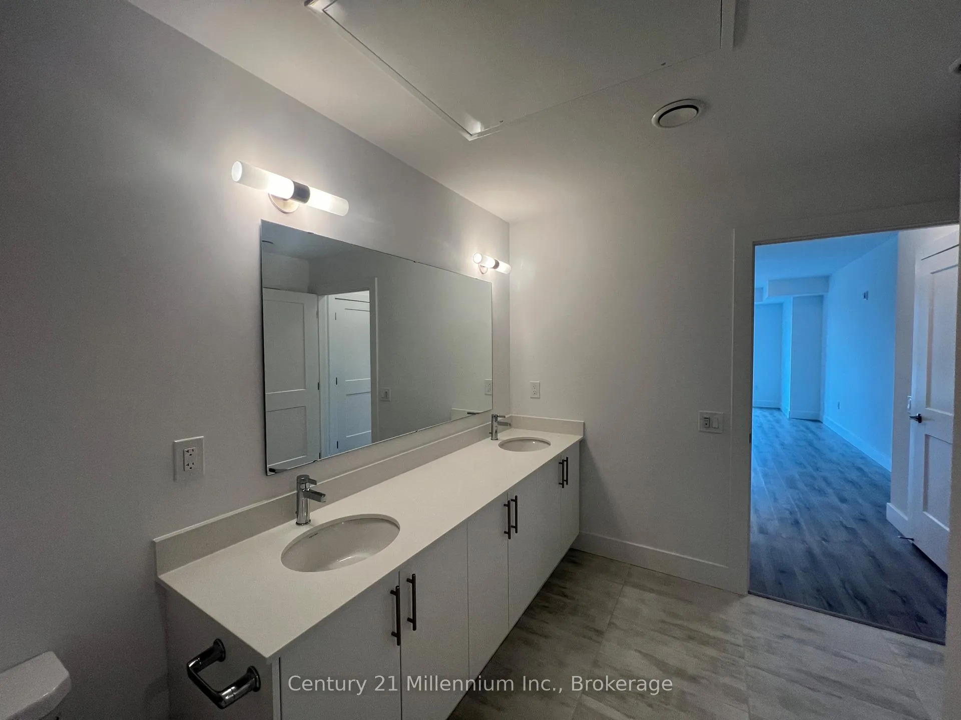 Photo 13 of Unit 217, 4 Kimberly Lane, Collingwood — HOMEH