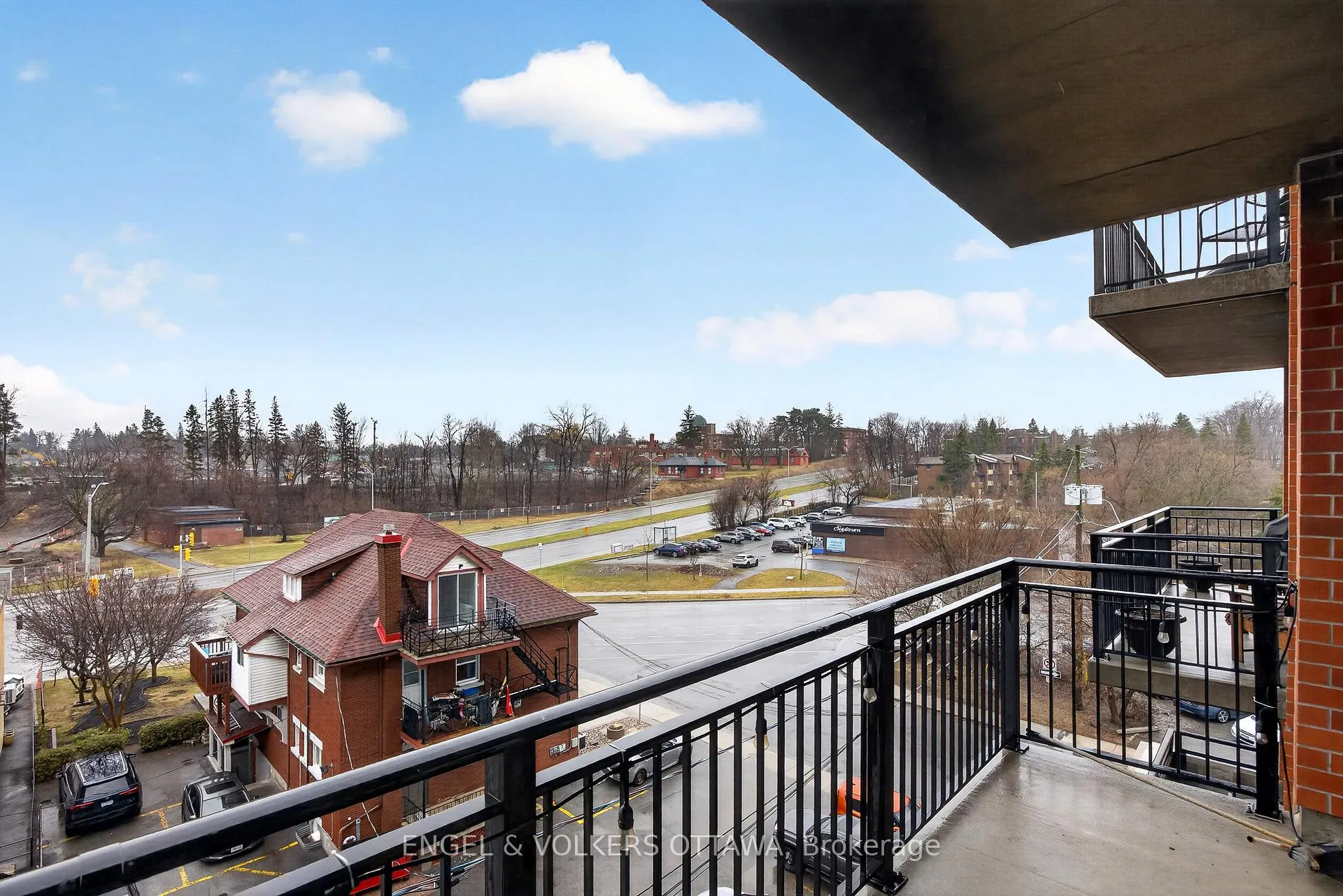 Photo 35 of Unit 410, 327 Breezehill Avenue S, Ottawa, West Centre Town — HOMEH