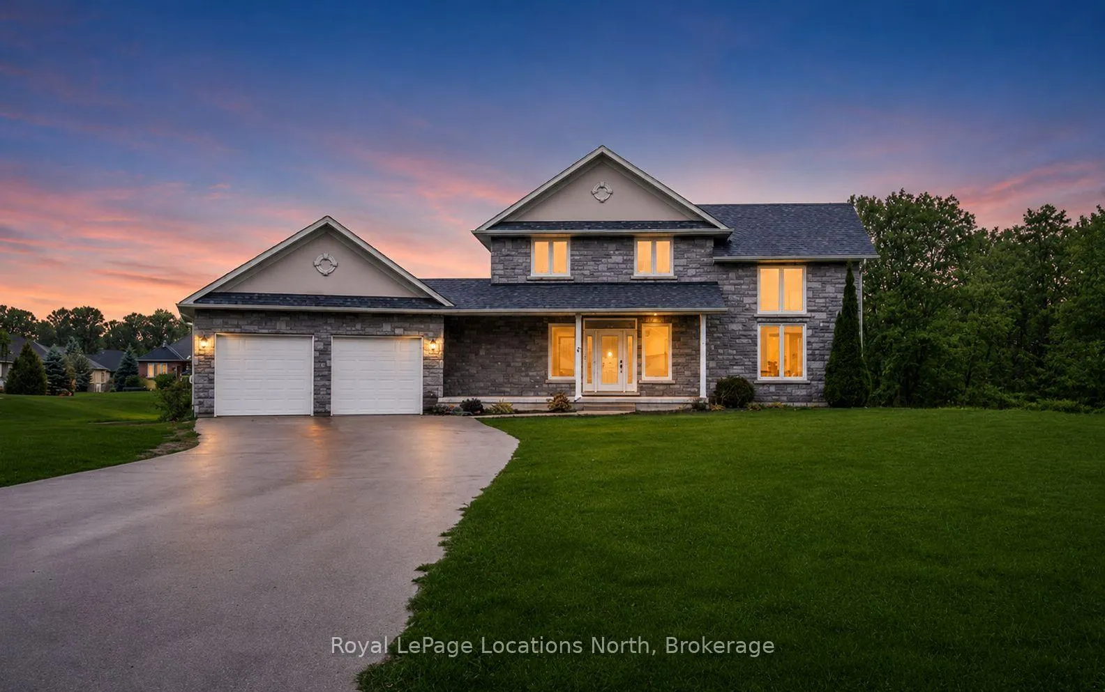 Photo 1 of 6 Butternut Crescent, Wasaga Beach — HOMEH