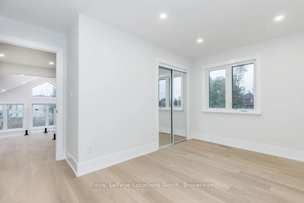 Photo 32 of 6 Butternut Crescent, Wasaga Beach — HOMEH