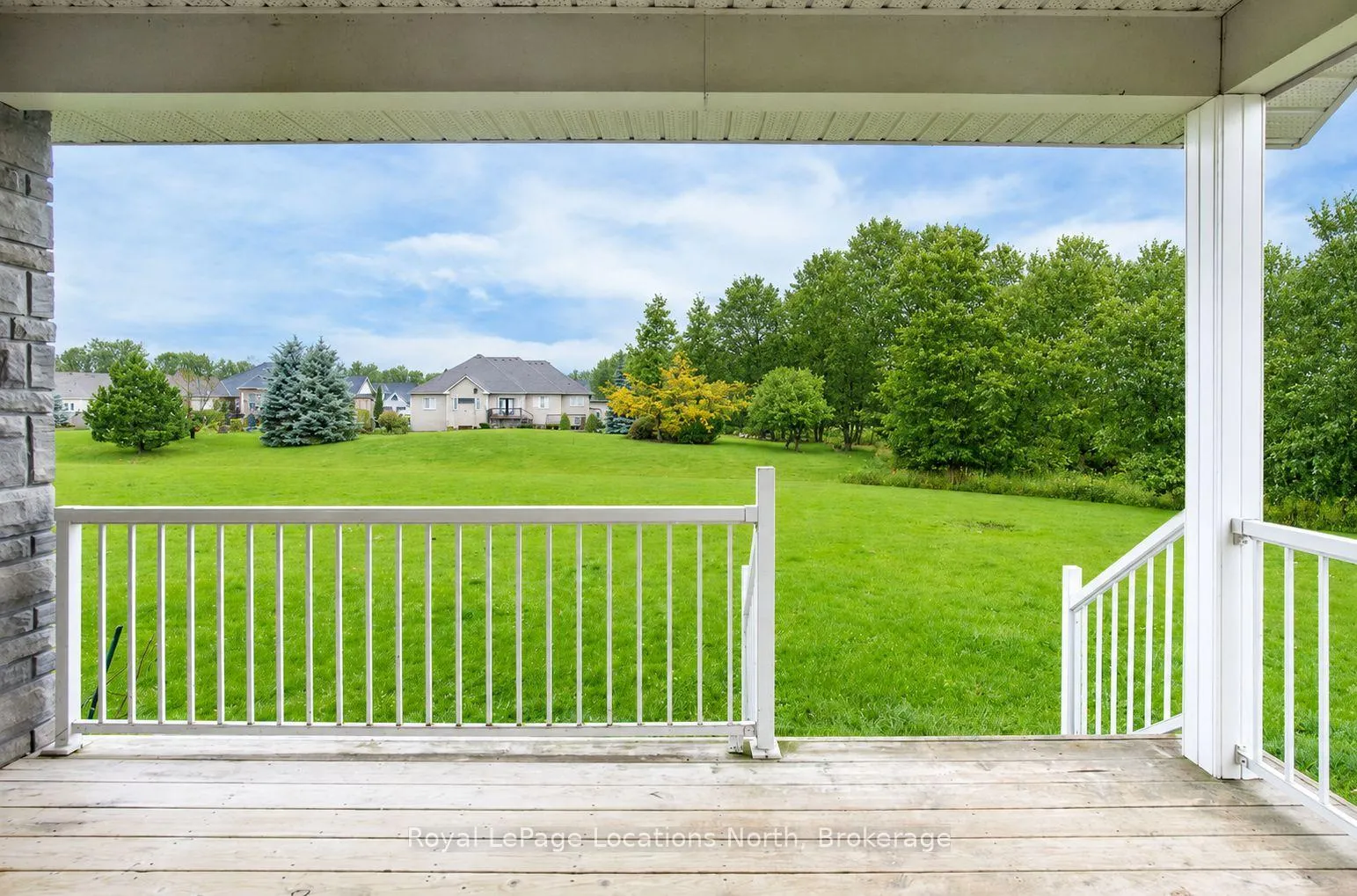 Photo 44 of 6 Butternut Crescent, Wasaga Beach — HOMEH