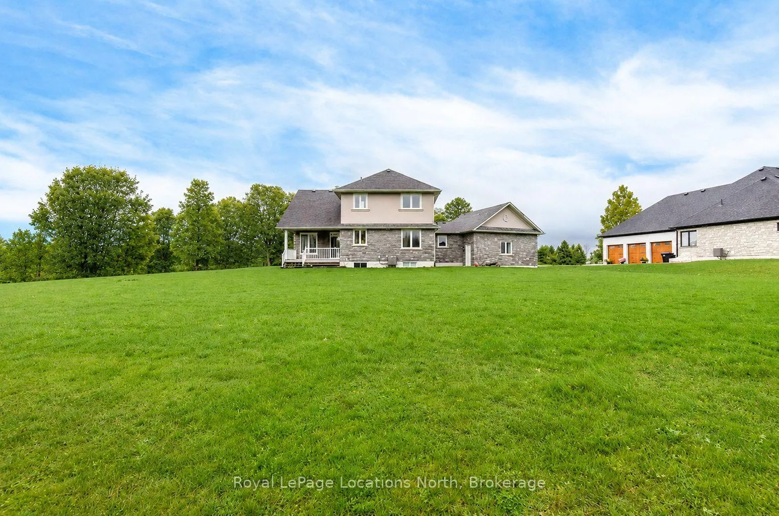 Photo 45 of 6 Butternut Crescent, Wasaga Beach — HOMEH