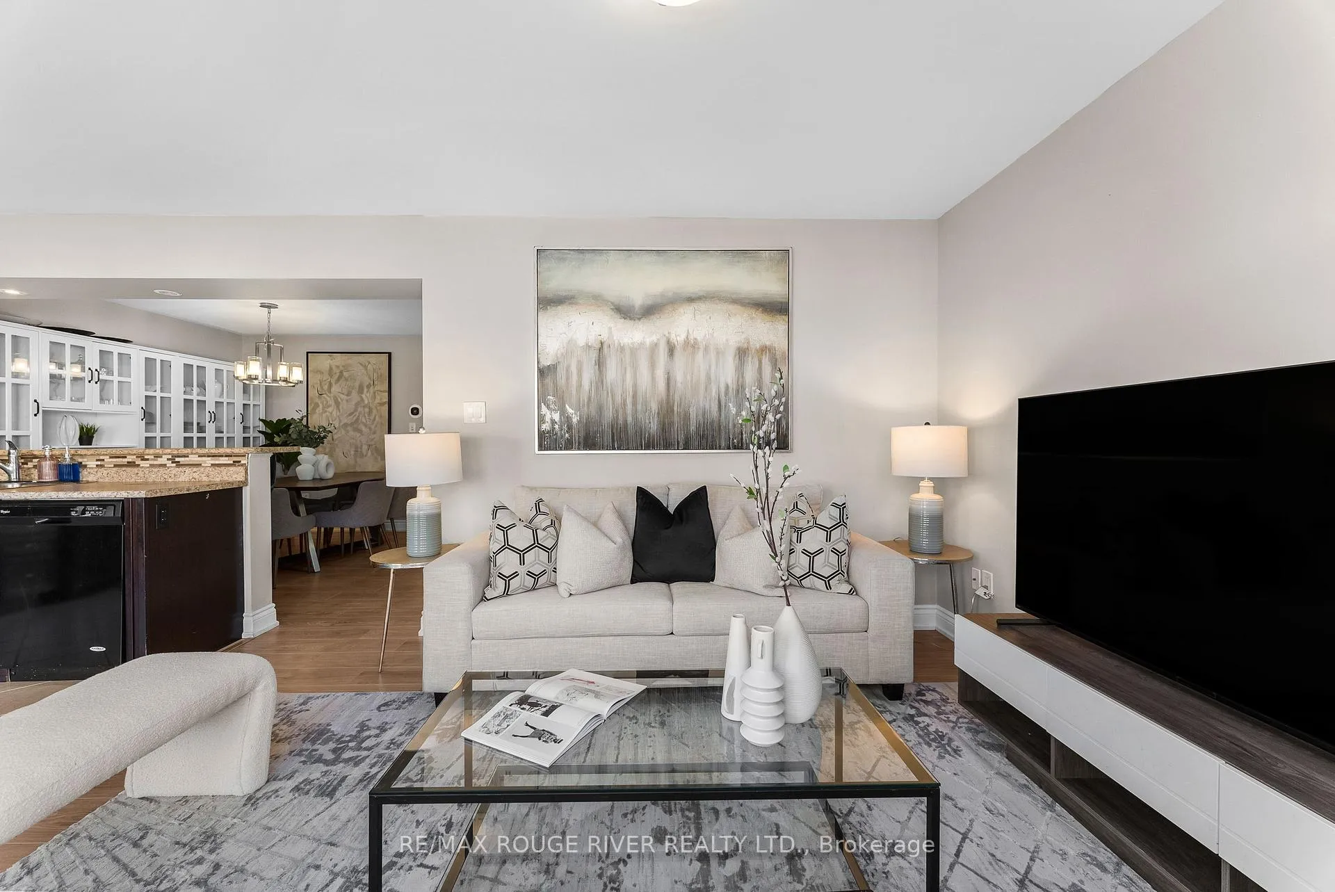 Photo 5 of 1837 Liatris Drive, Pickering, Duffin Heights — HOMEH