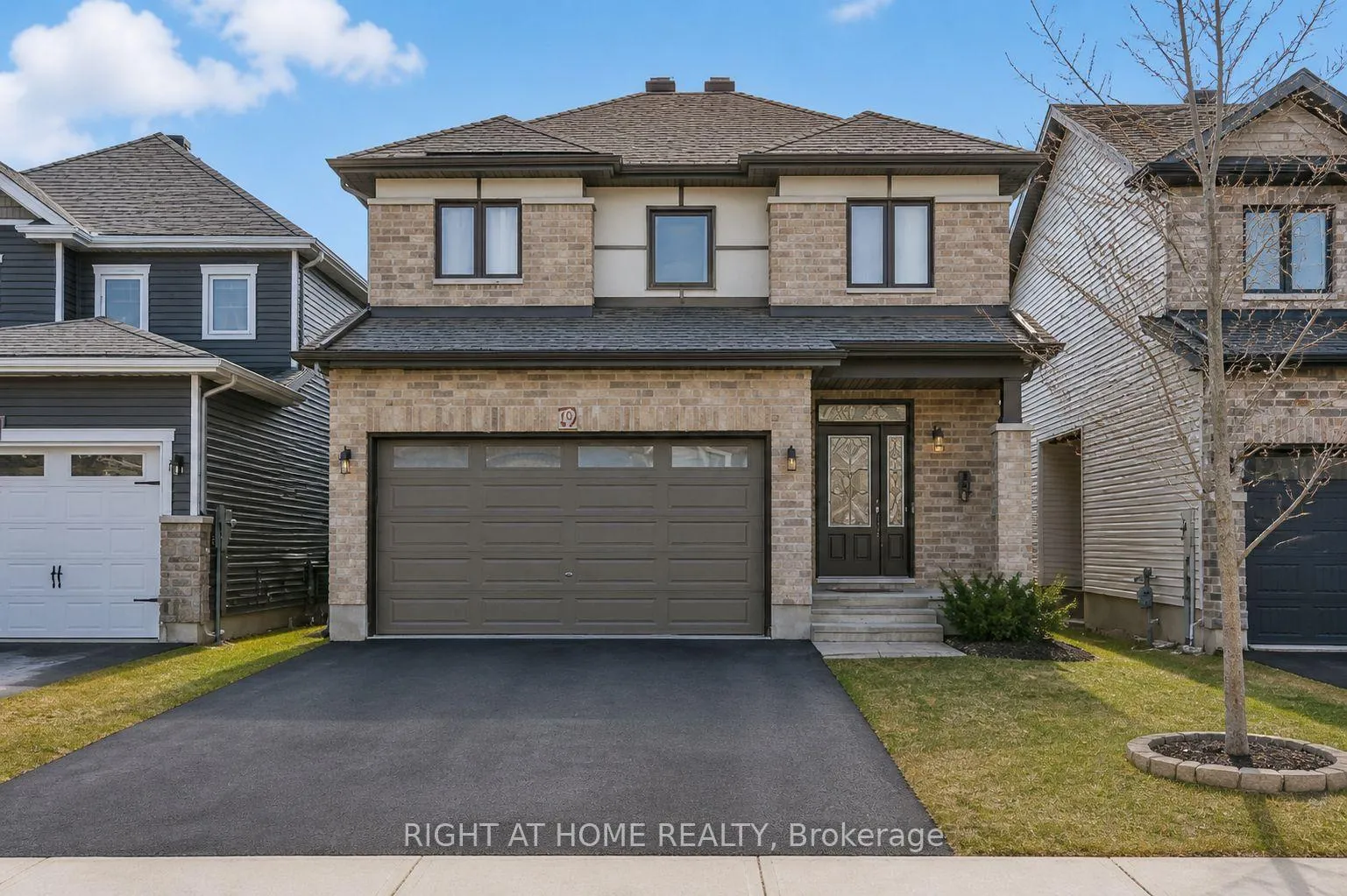 Photo 1 of 658 Parade Drive, Ottawa, Stittsville (South) — HOMEH