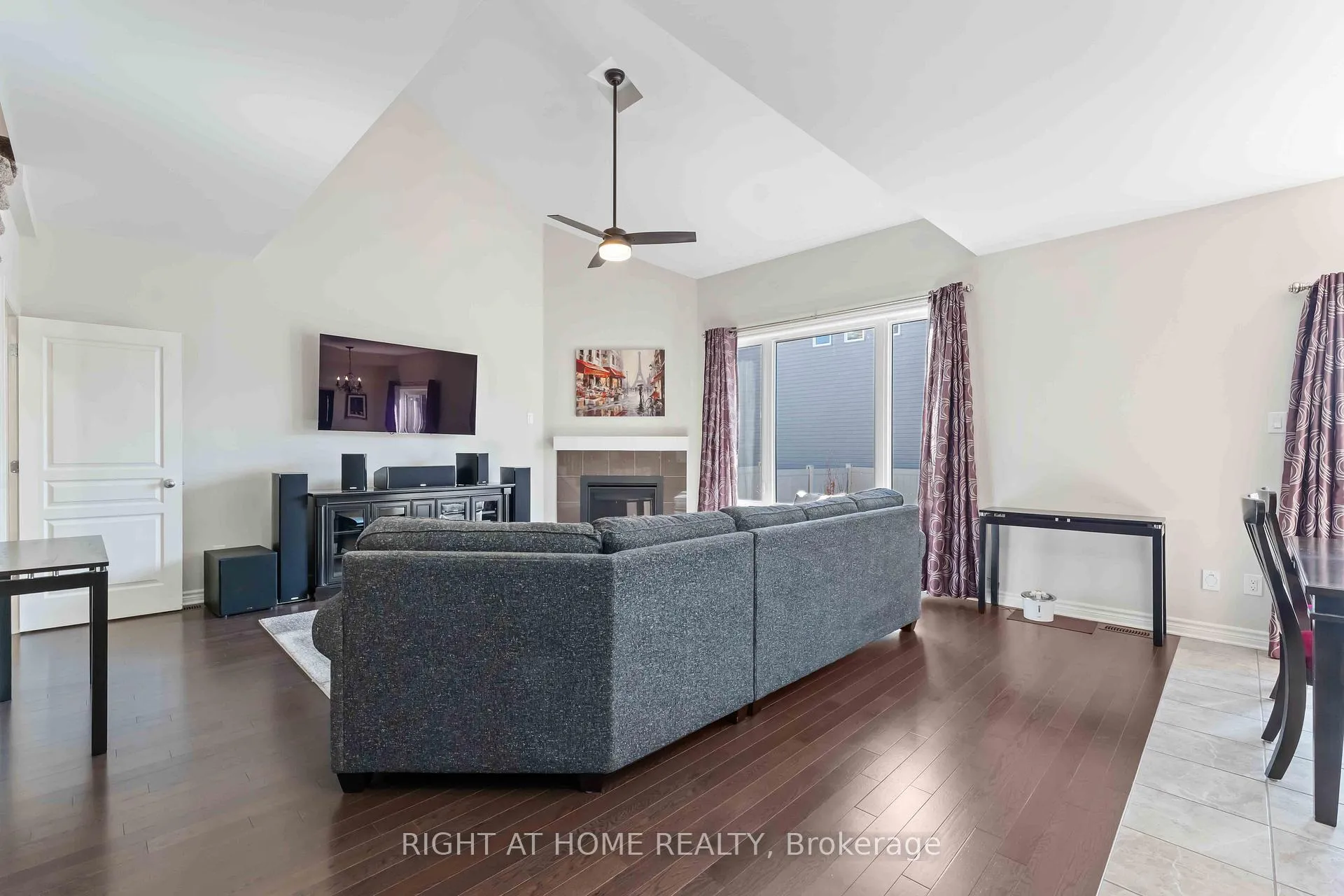 Photo 5 of 658 Parade Drive, Ottawa, Stittsville (South) — HOMEH