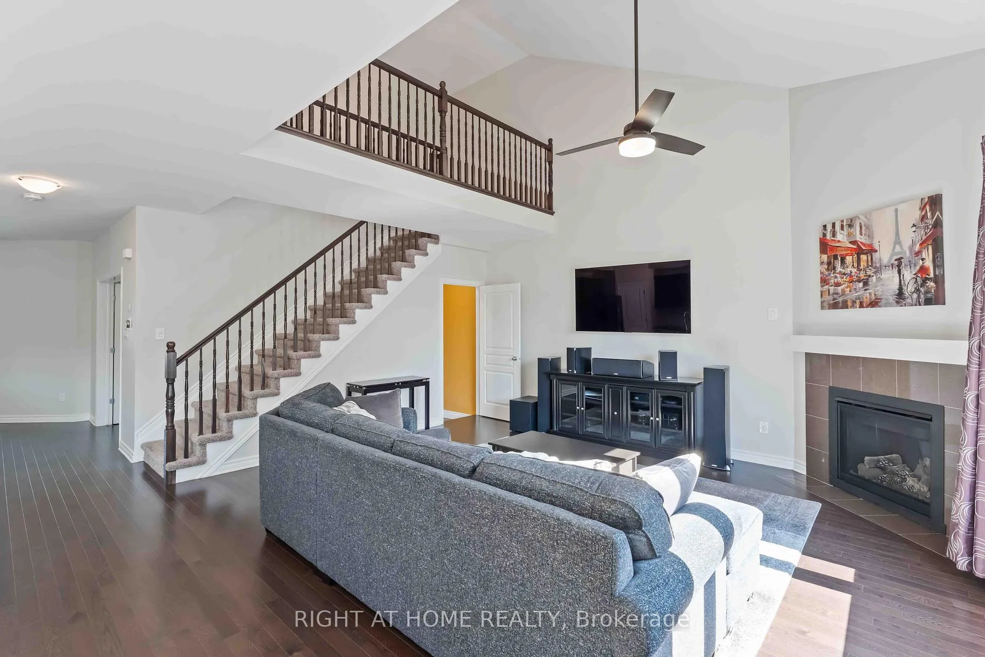 Photo 6 of 658 Parade Drive, Ottawa, Stittsville (South) — HOMEH