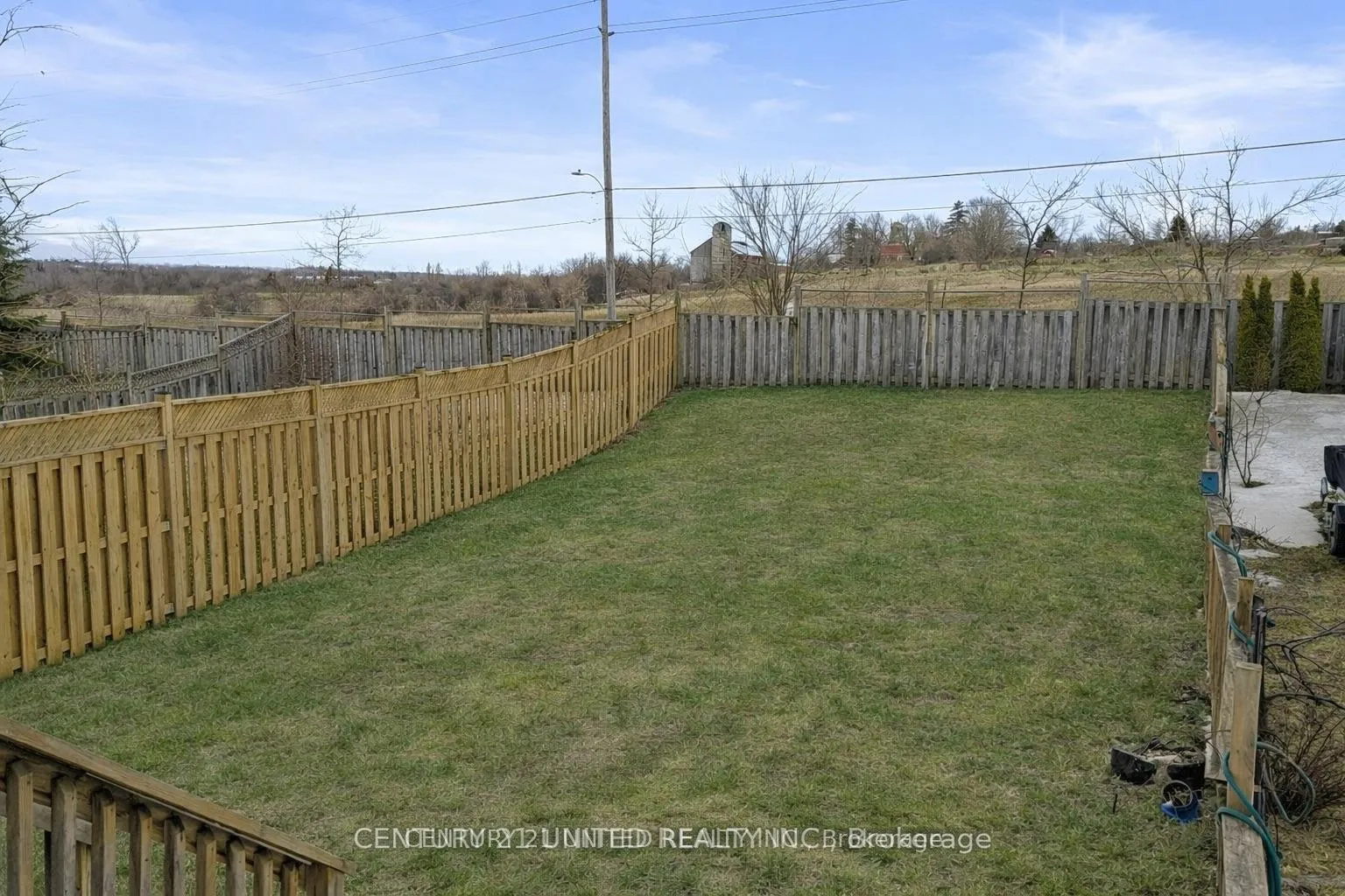Photo 26 of 608 Clancy Crescent, Peterborough, Otonabee Ward 1 — HOMEH
