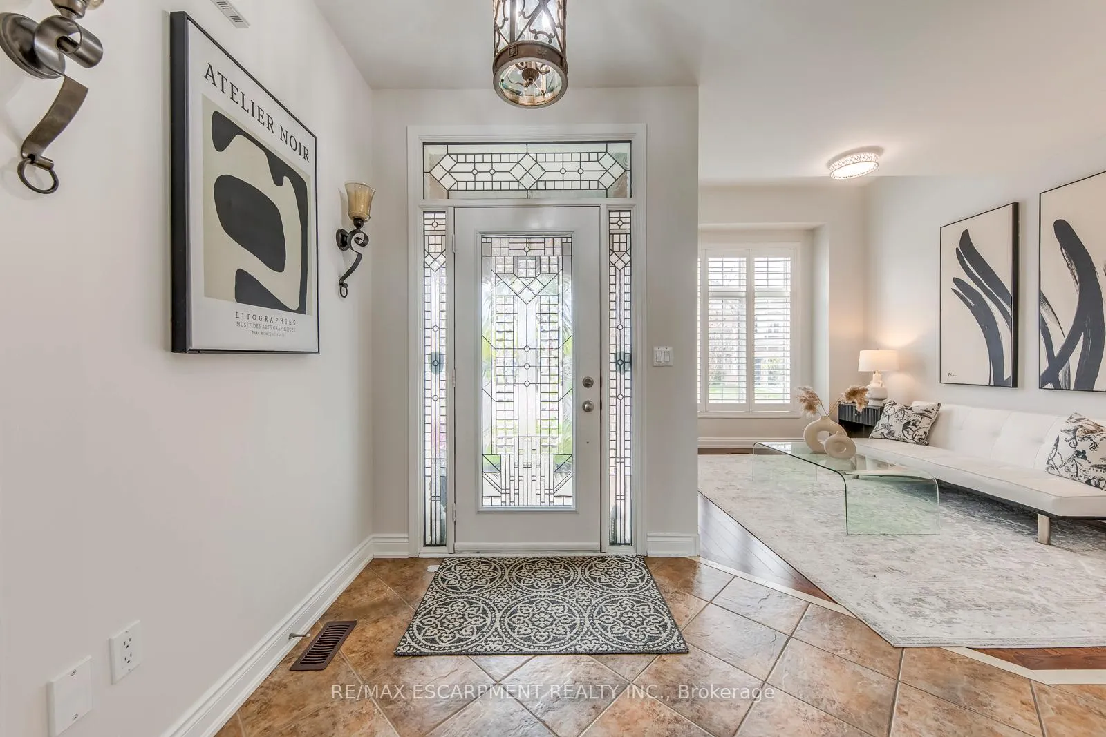 Photo 4 of 4208 Fuller Crescent, Burlington, Alton — HOMEH