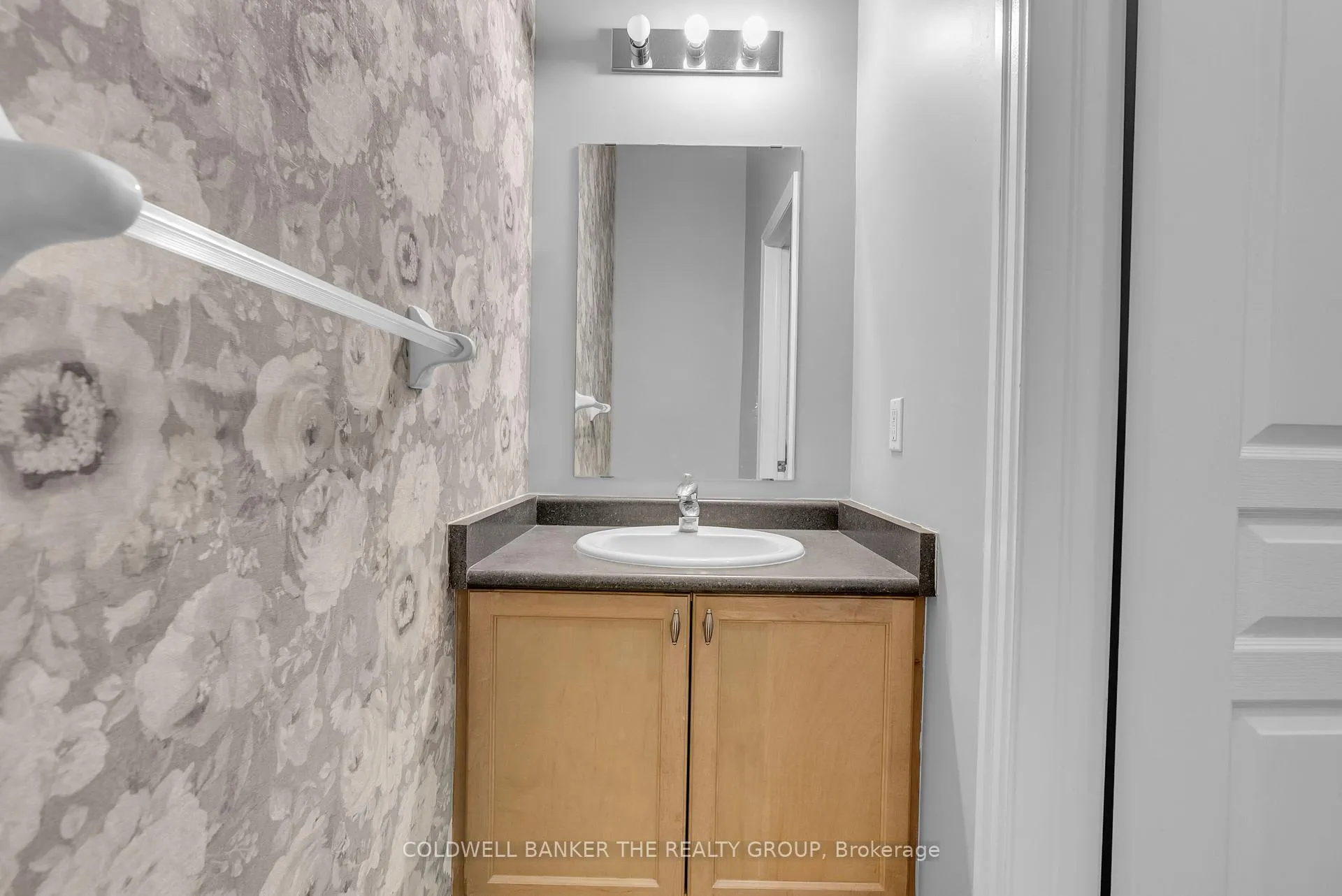 Photo 25 of Unit 77, 105 Pinnacle Drive, Kitchener, Lower Doon — HOMEH