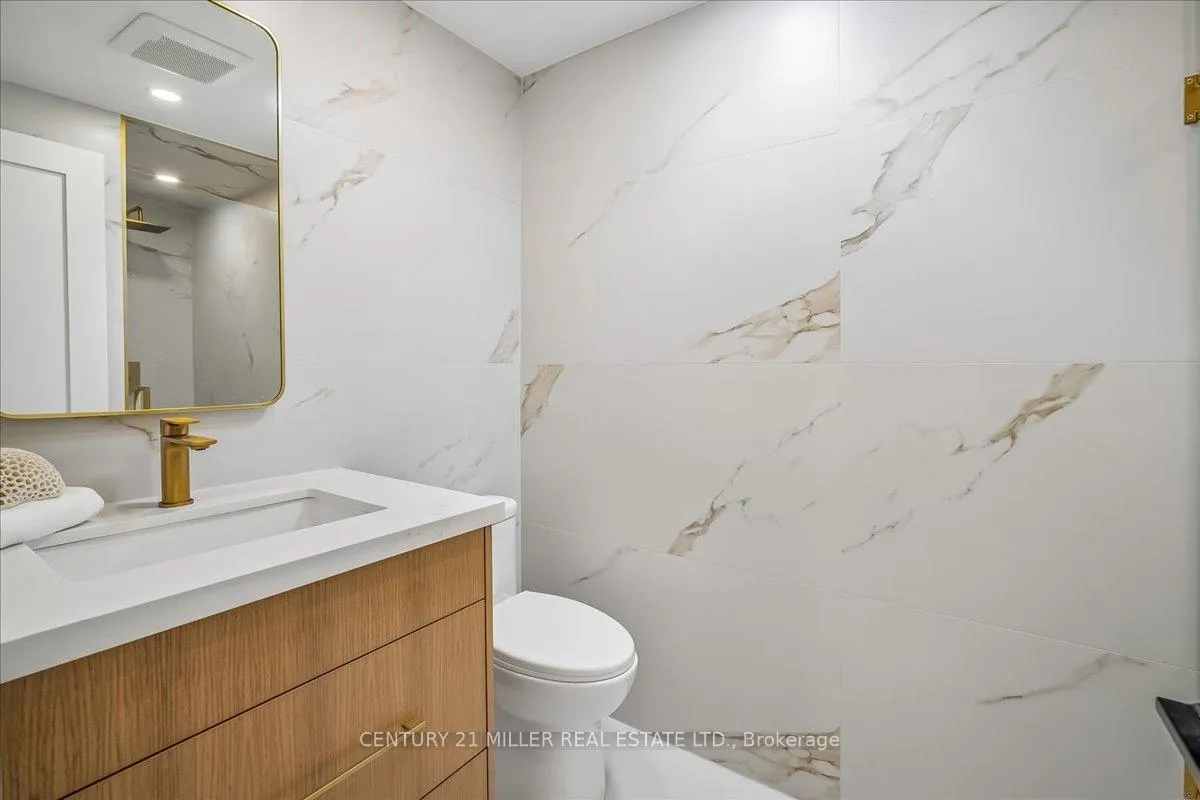 Photo 16 of 4505 Spruce Avenue, Burlington, Shoreacres — HOMEH
