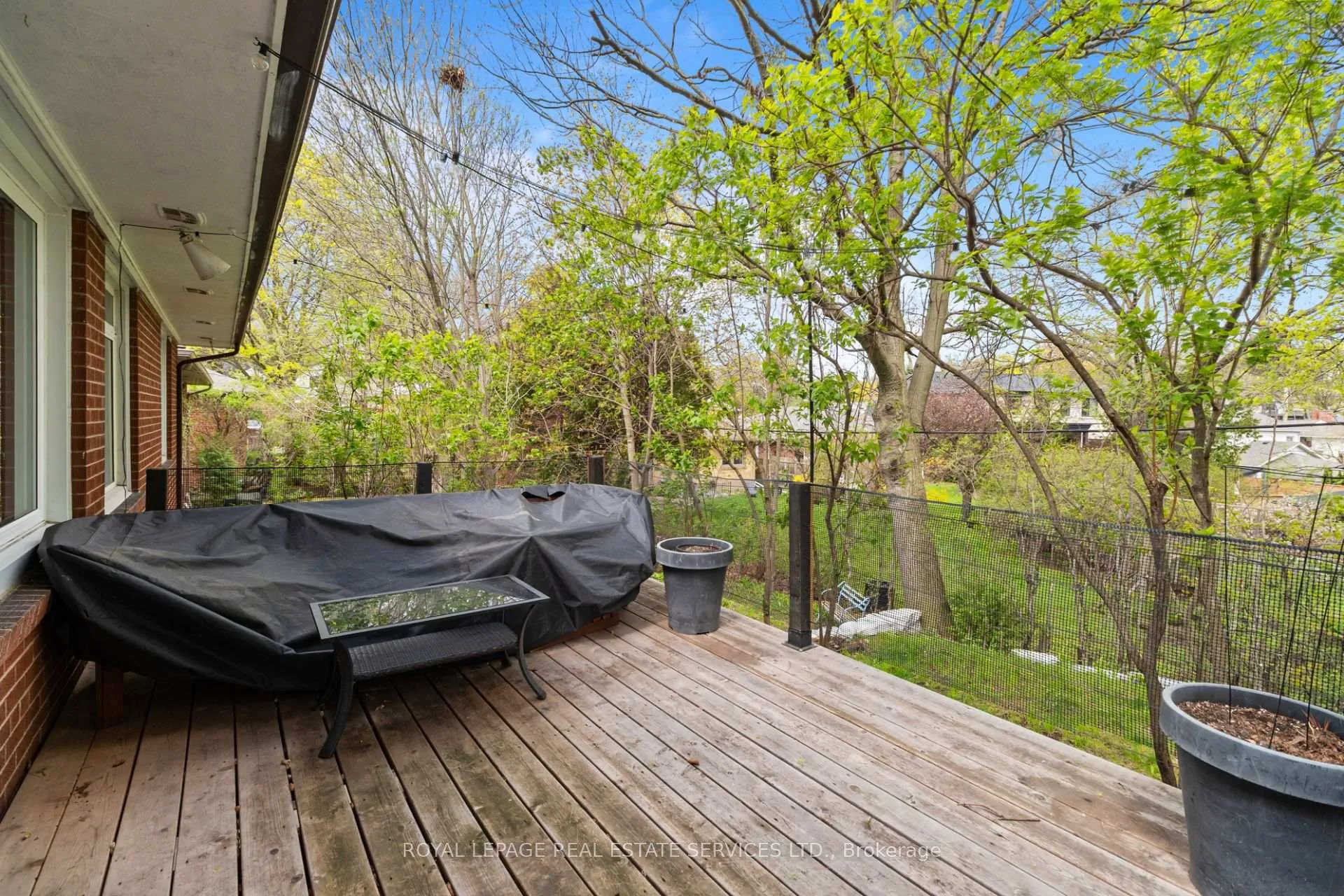 Photo 38 of 76 Glenellen Drive E, Etobicoke, Stonegate-Queensway — HOMEH
