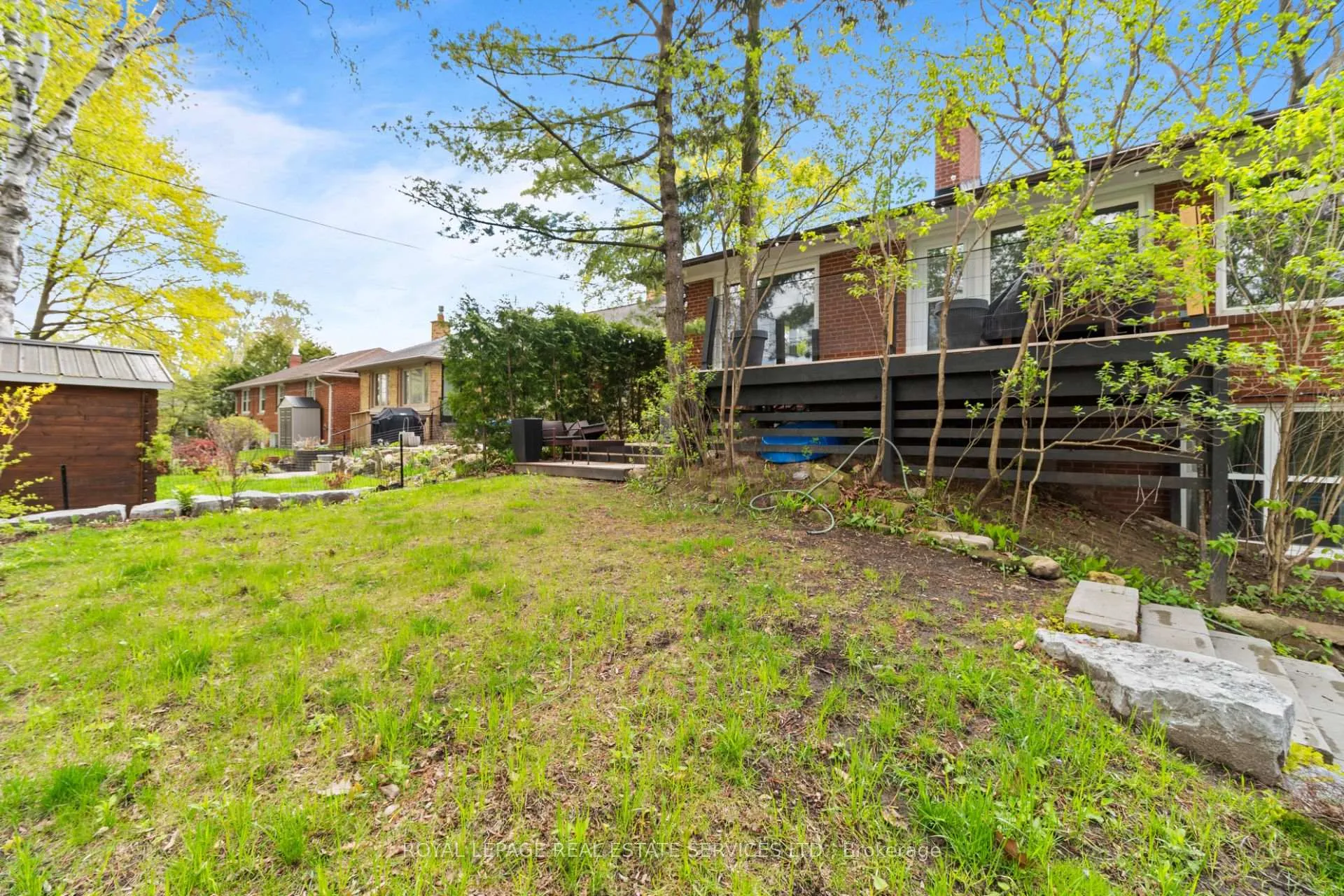Photo 41 of 76 Glenellen Drive E, Etobicoke, Stonegate-Queensway — HOMEH