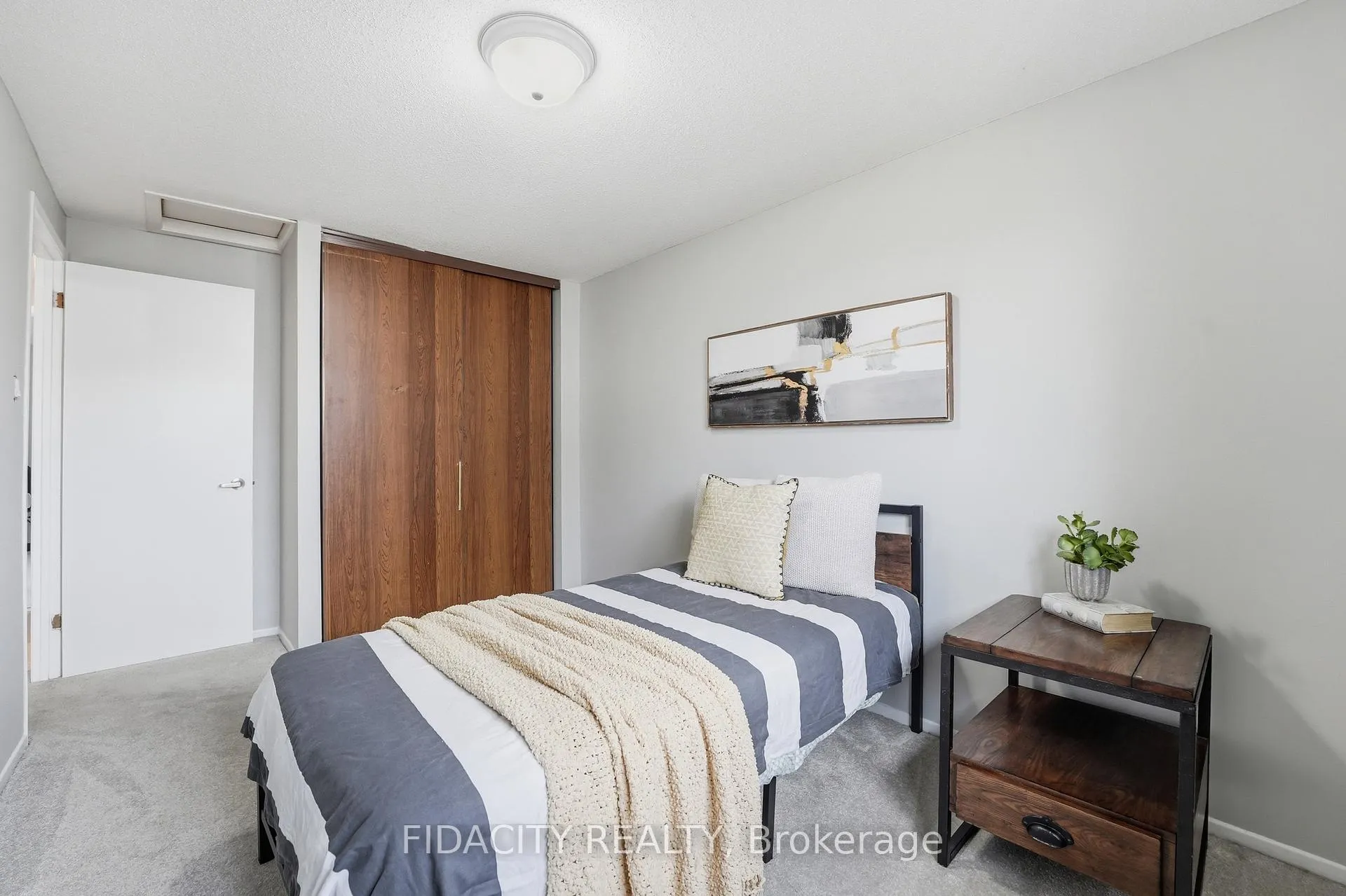 Photo 25 of Unit 31, 16 Glencoe Street, Ottawa, Arlington Woods — HOMEH