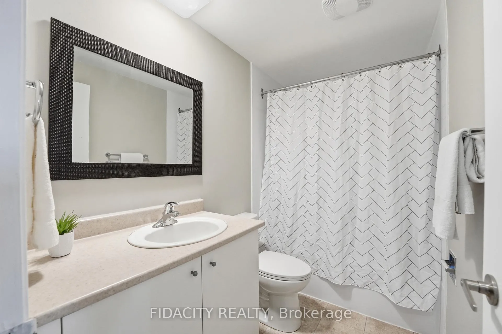 Photo 28 of Unit 31, 16 Glencoe Street, Ottawa, Arlington Woods — HOMEH