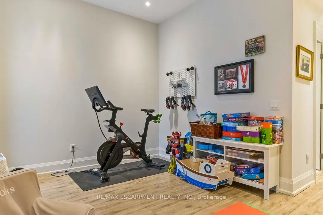 Photo 35 of 56 Laburnham Avenue, Etobicoke, Long Branch — HOMEH