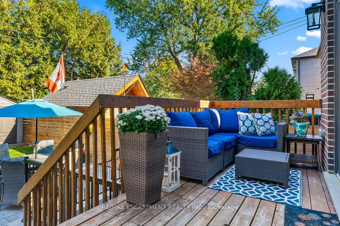 Photo 41 of 56 Laburnham Avenue, Etobicoke, Long Branch — HOMEH