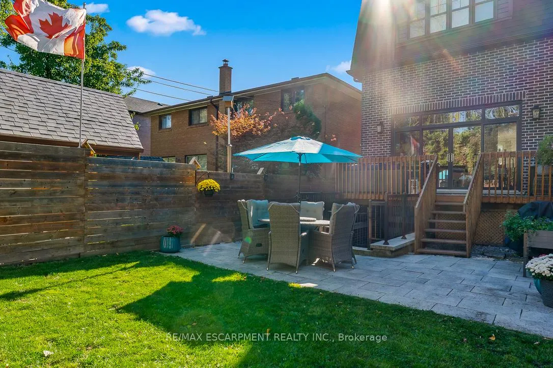 Photo 45 of 56 Laburnham Avenue, Etobicoke, Long Branch — HOMEH