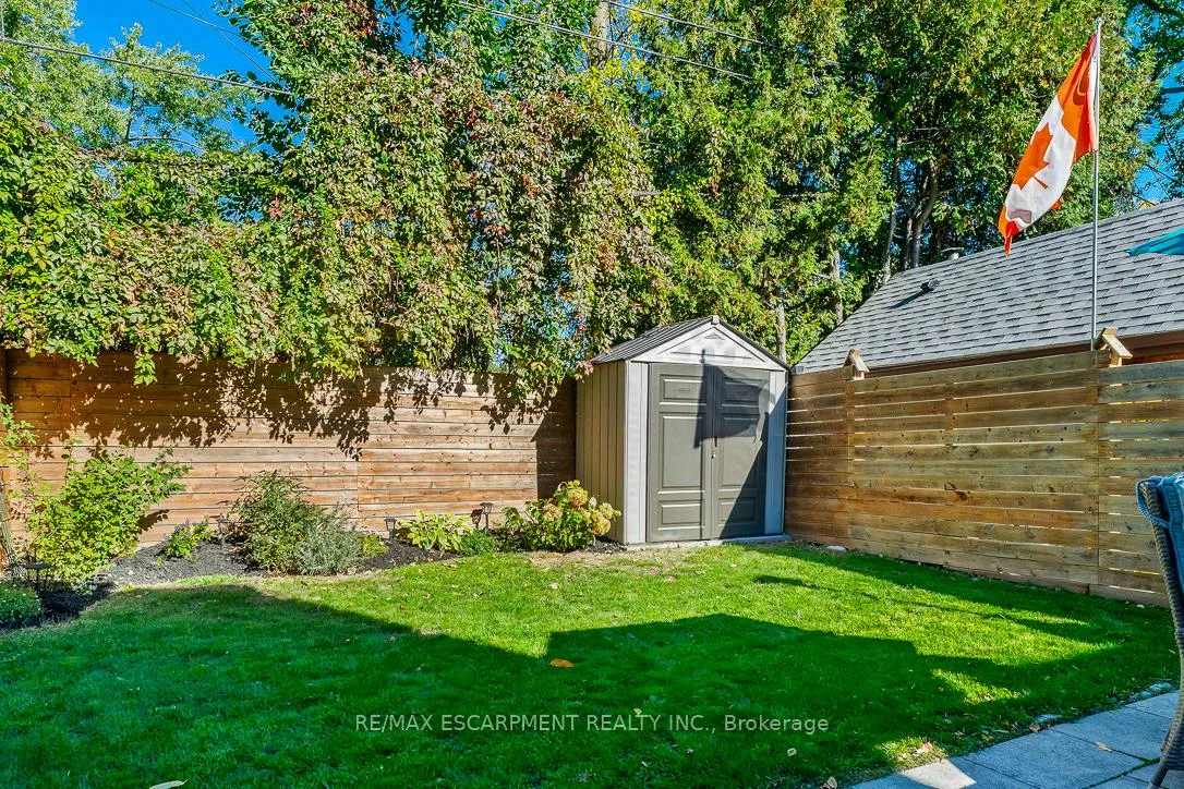 Photo 46 of 56 Laburnham Avenue, Etobicoke, Long Branch — HOMEH