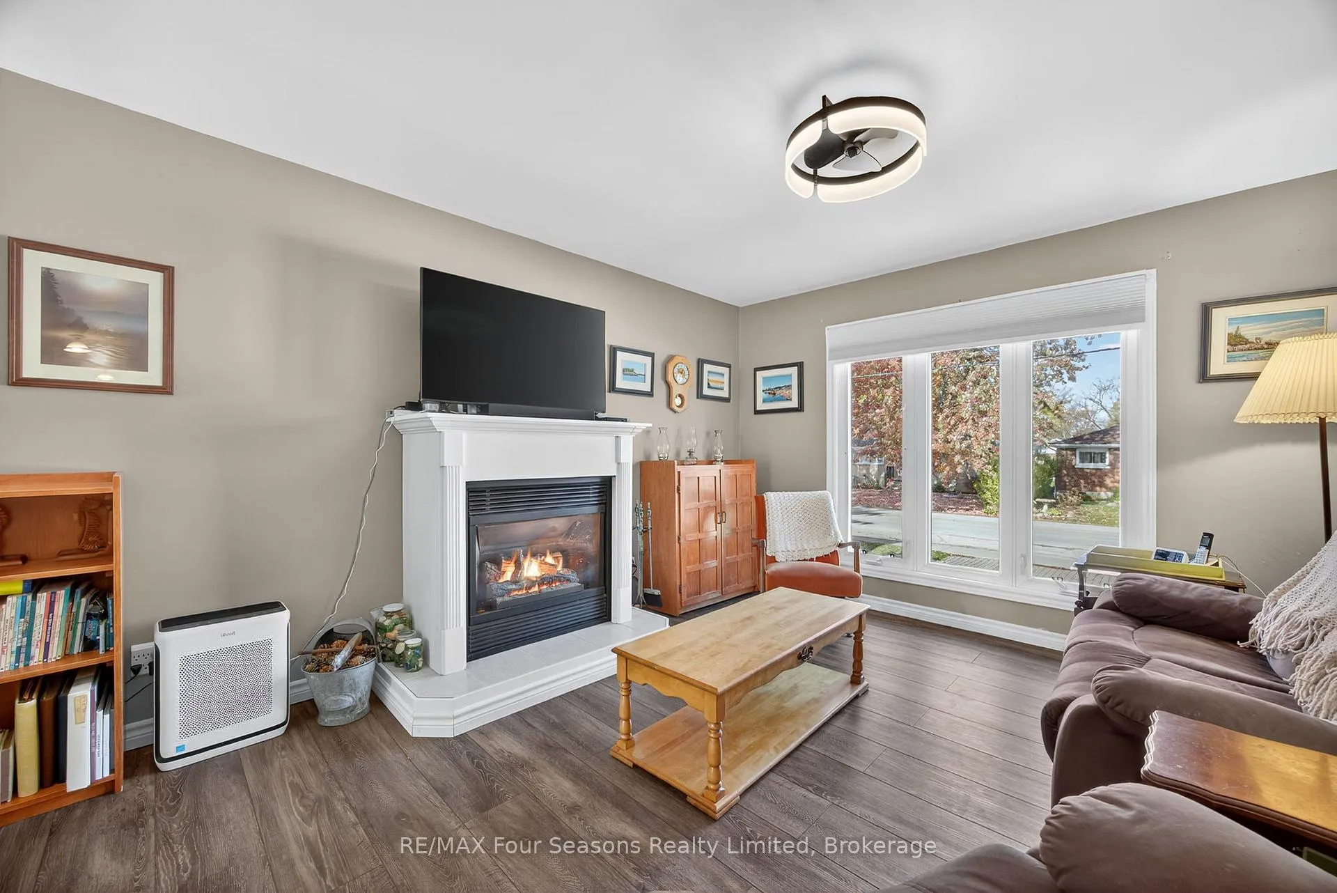 Photo 3 of 7 Batteaux Road, Clearview, Nottawa — HOMEH