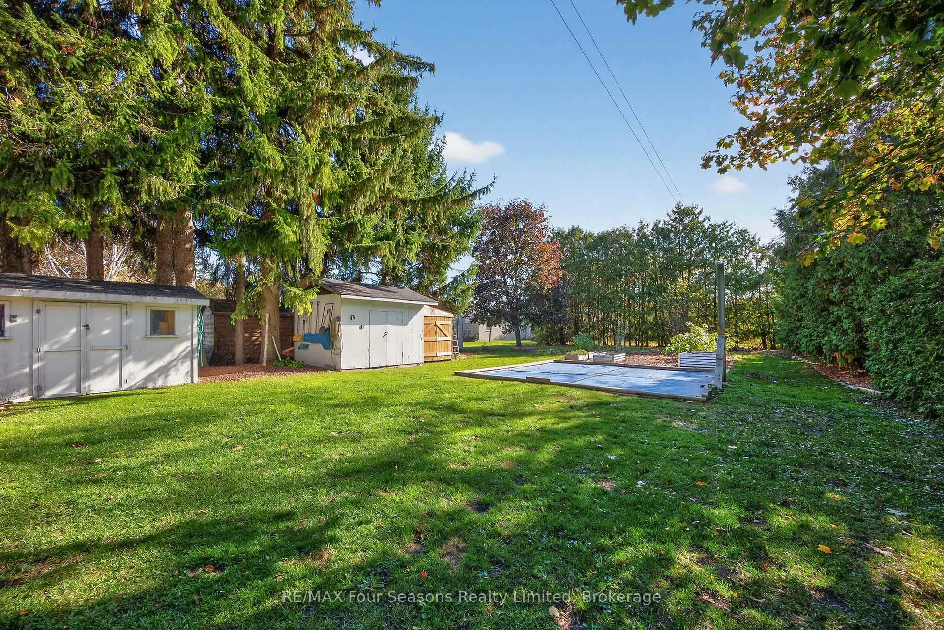 Photo 5 of 7 Batteaux Road, Clearview, Nottawa — HOMEH