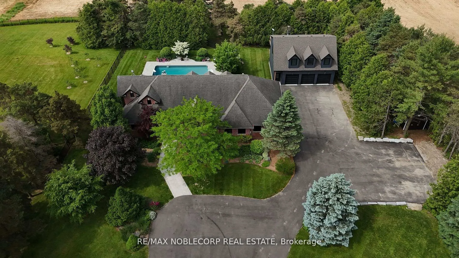Front of 17088 Horseshoe Hill Road