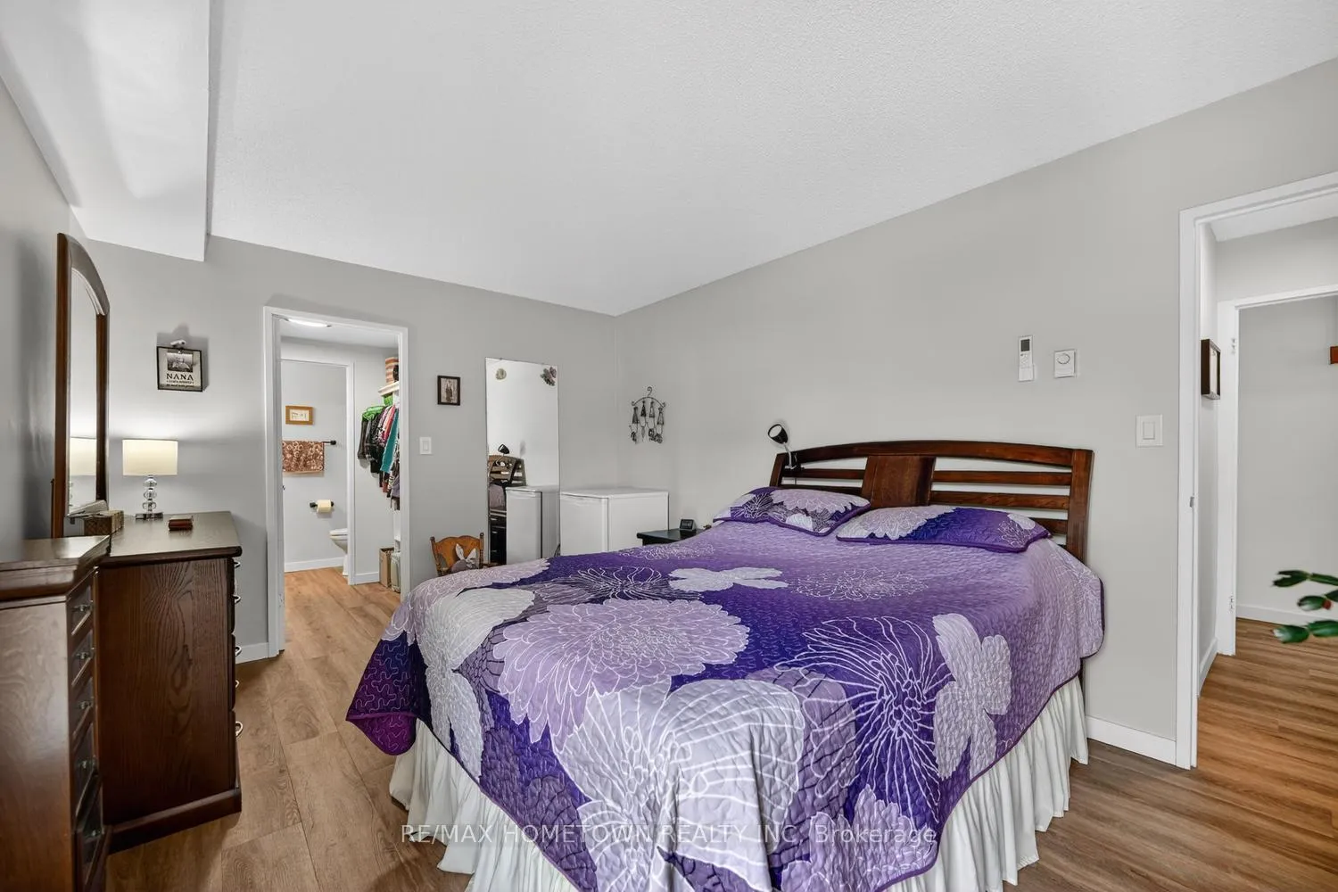 Photo 27 of Unit 806, 109 King Street E, Brockville — HOMEH