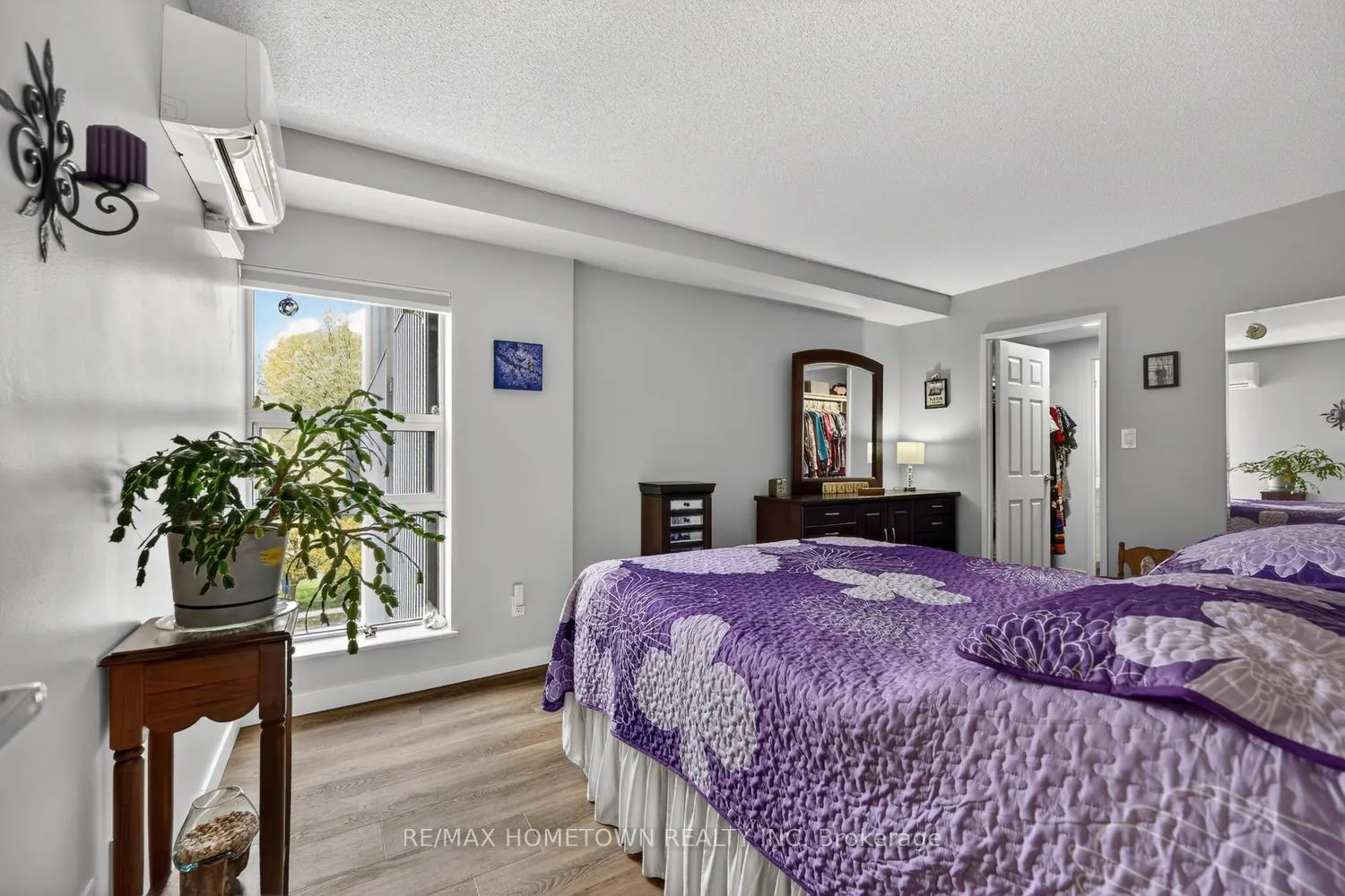 Photo 28 of Unit 806, 109 King Street E, Brockville — HOMEH