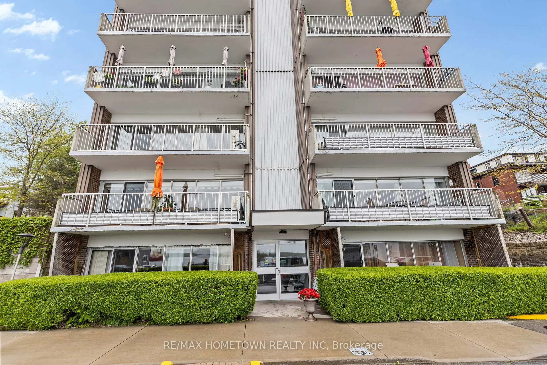 Photo 43 of Unit 806, 109 King Street E, Brockville — HOMEH