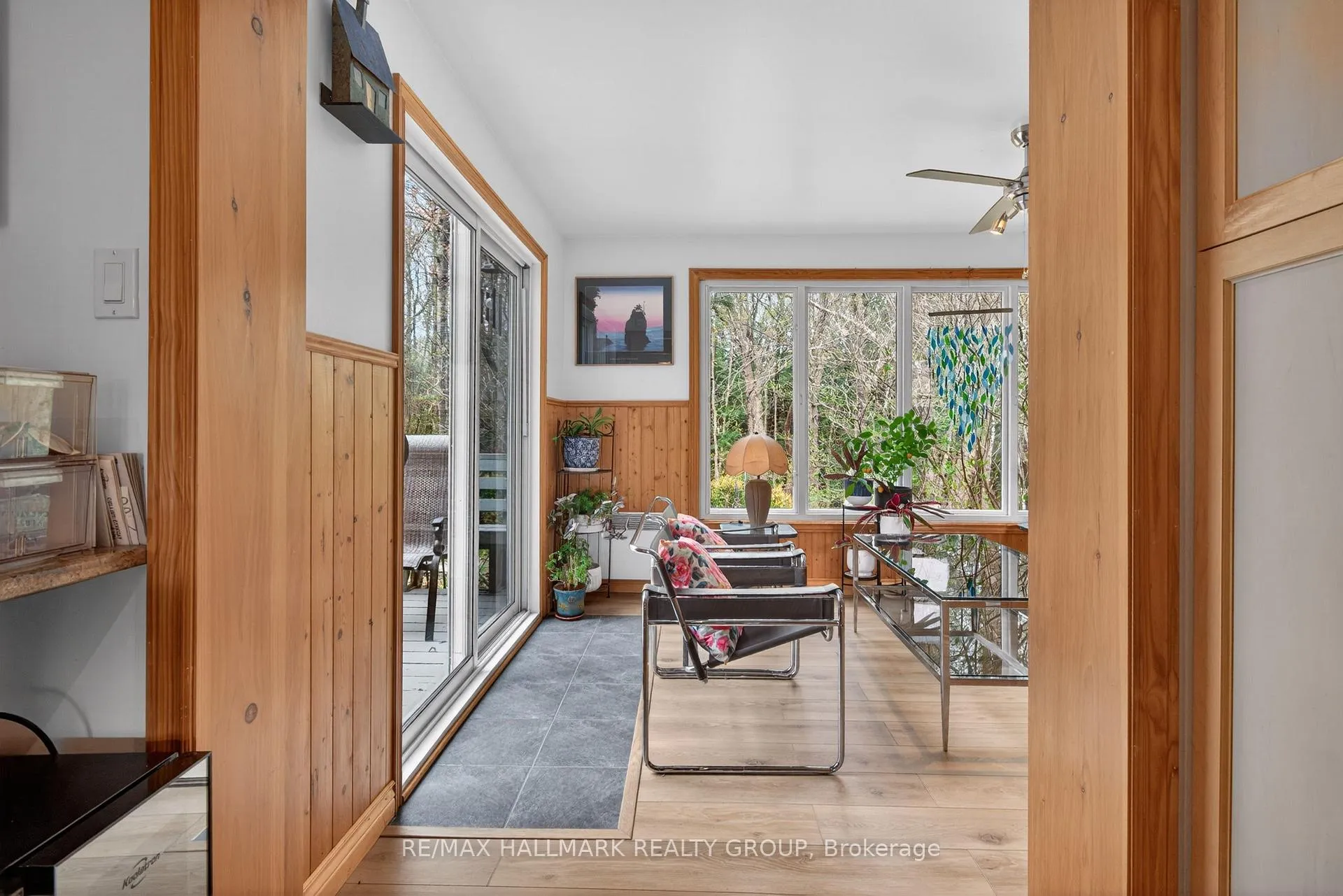 Photo 16 of 6075 Forestglen Crescent, Ottawa, Chapel Hill — HOMEH
