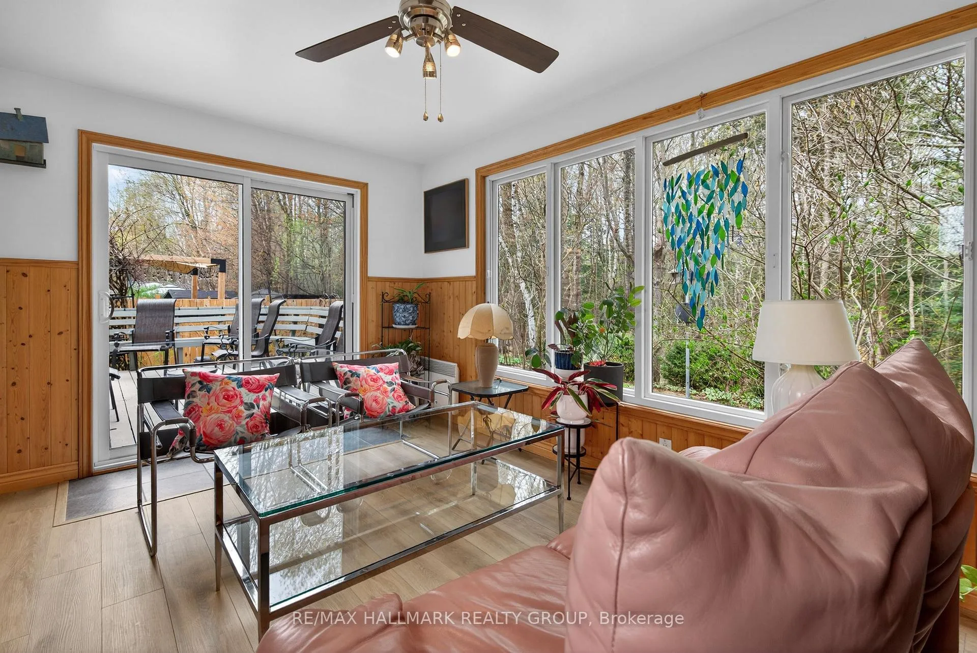 Photo 18 of 6075 Forestglen Crescent, Ottawa, Chapel Hill — HOMEH