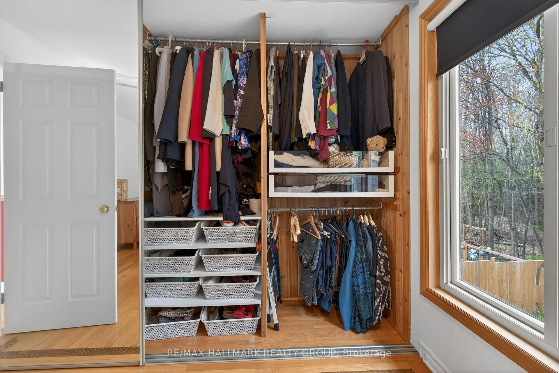 Photo 25 of 6075 Forestglen Crescent, Ottawa, Chapel Hill — HOMEH