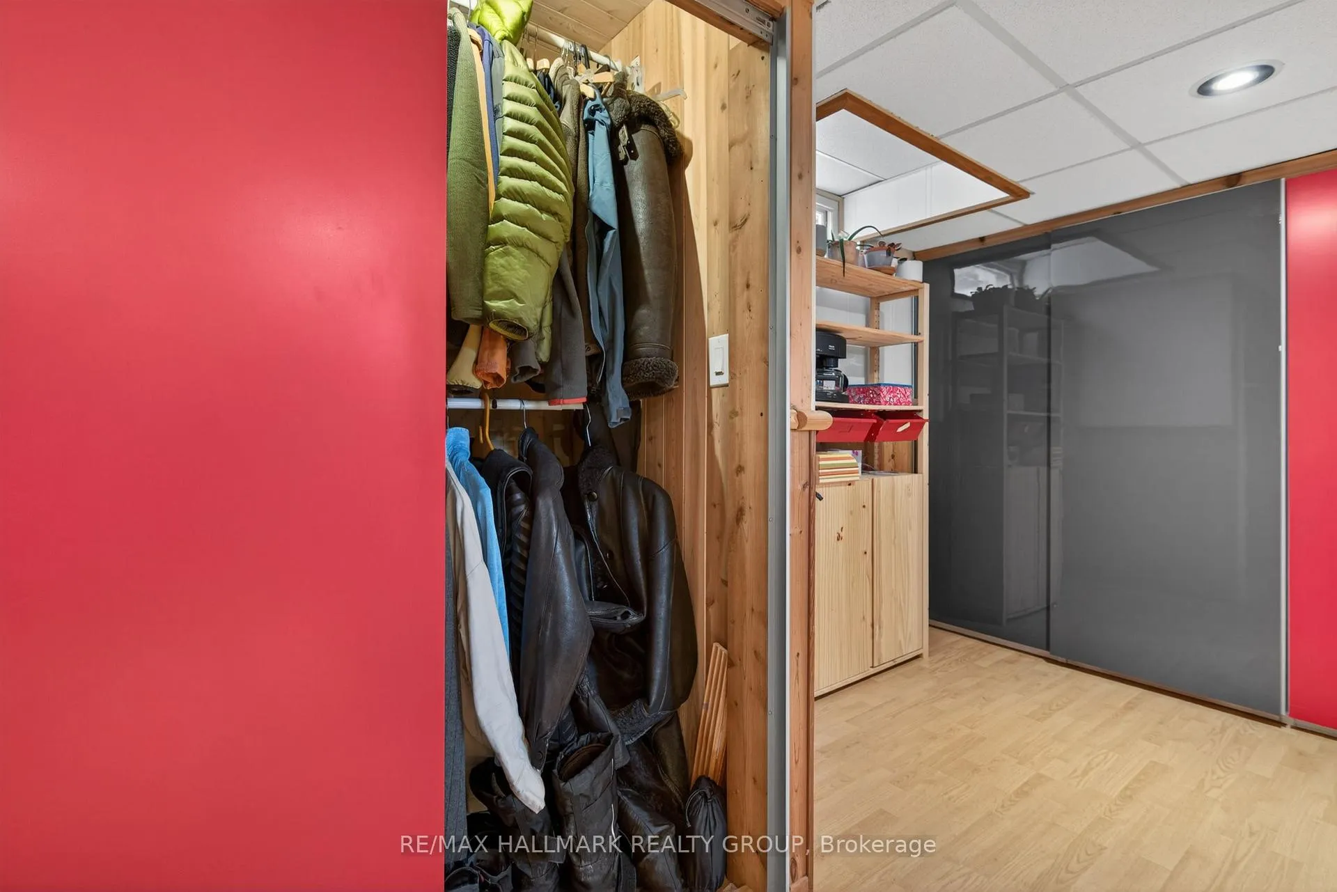 Photo 35 of 6075 Forestglen Crescent, Ottawa, Chapel Hill — HOMEH