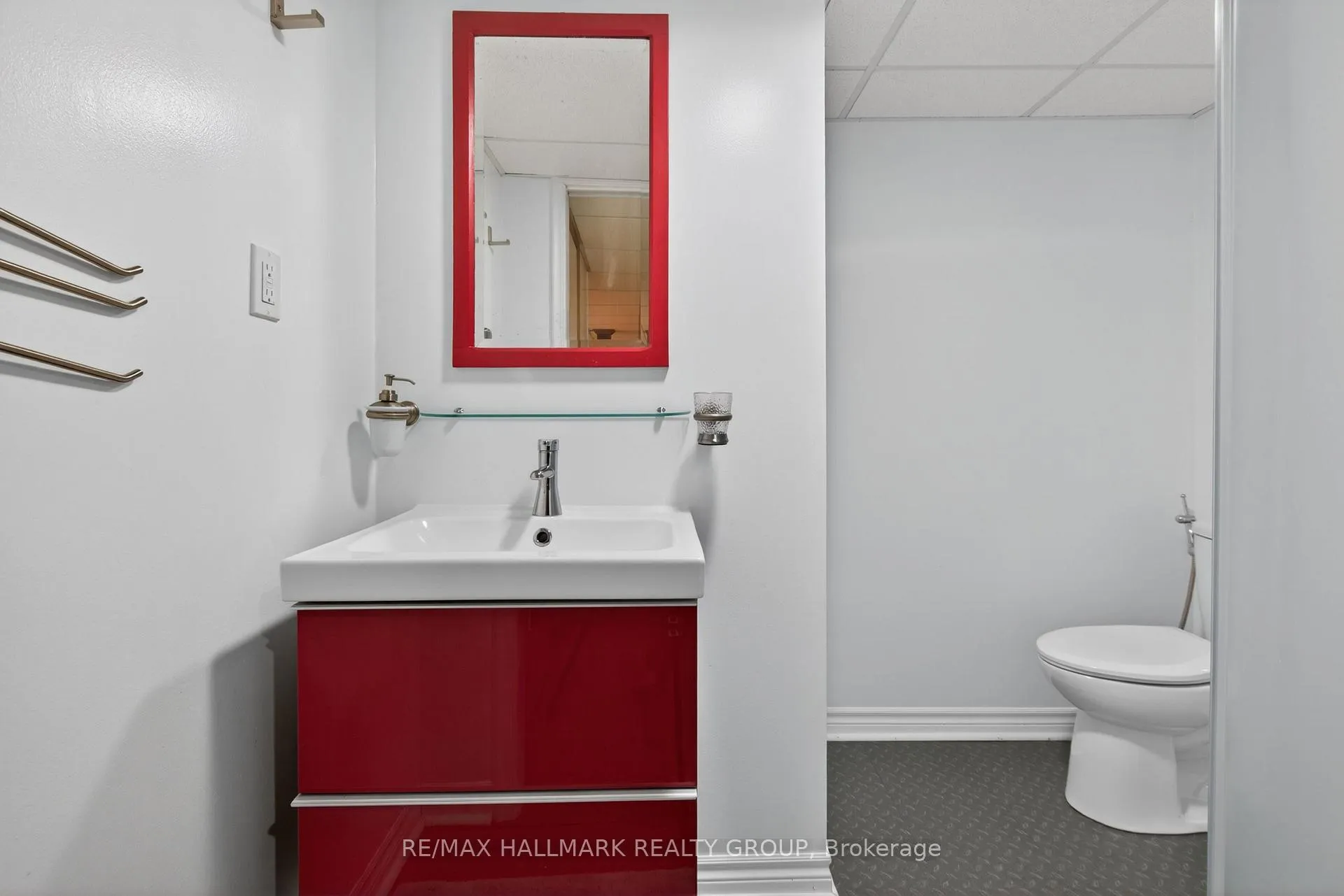 Photo 38 of 6075 Forestglen Crescent, Ottawa, Chapel Hill — HOMEH