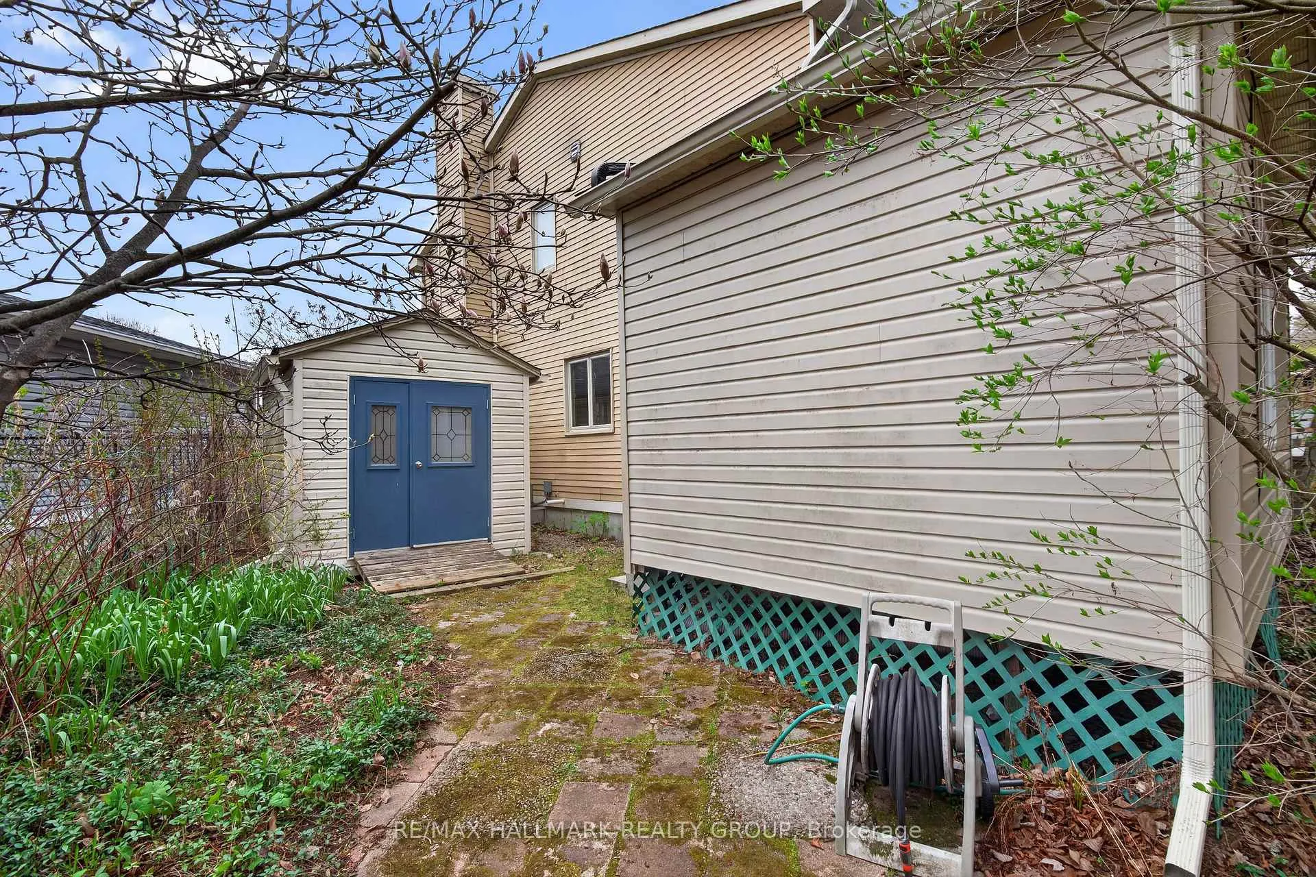 Photo 46 of 6075 Forestglen Crescent, Ottawa, Chapel Hill — HOMEH