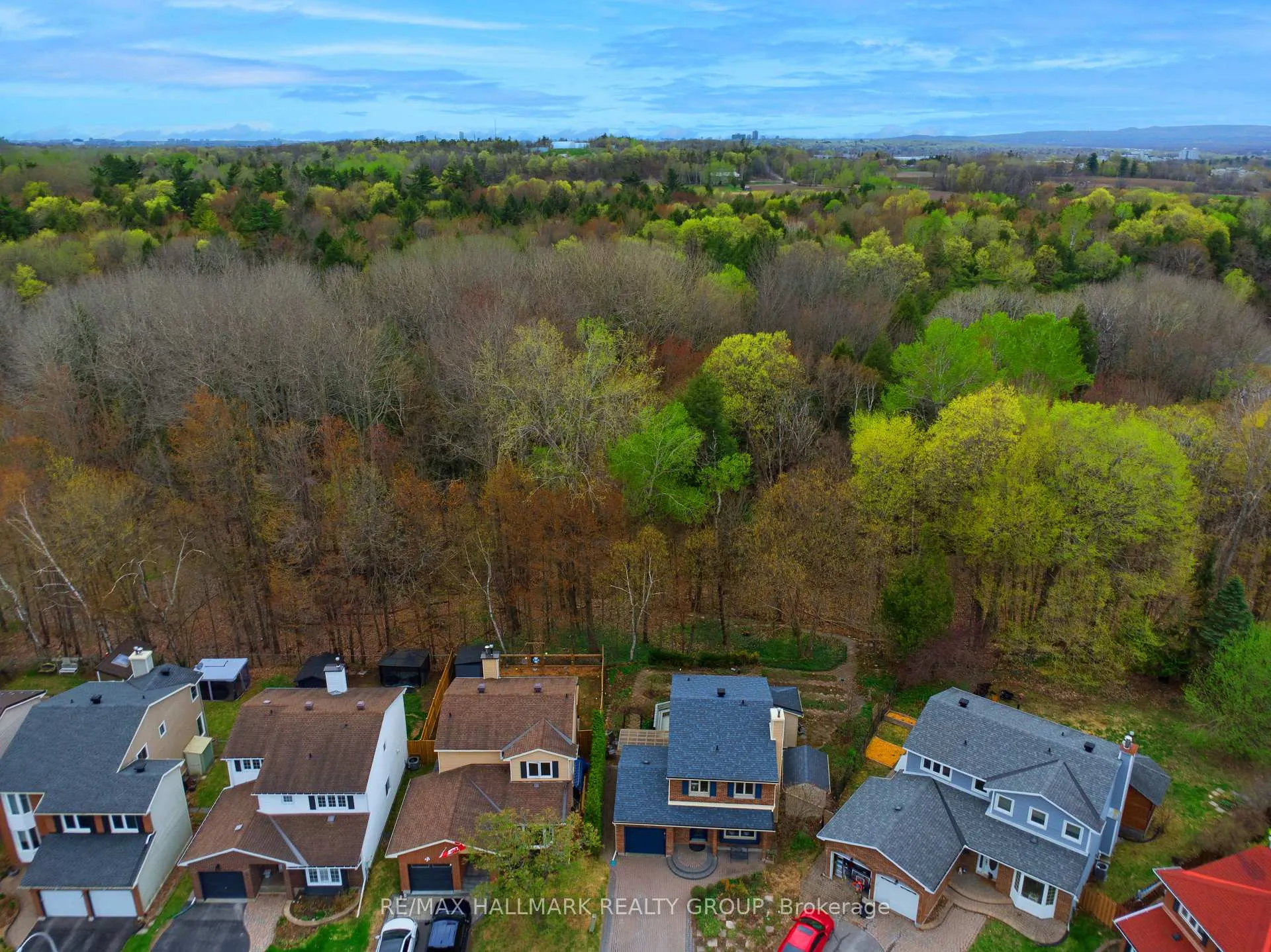 Photo 50 of 6075 Forestglen Crescent, Ottawa, Chapel Hill — HOMEH