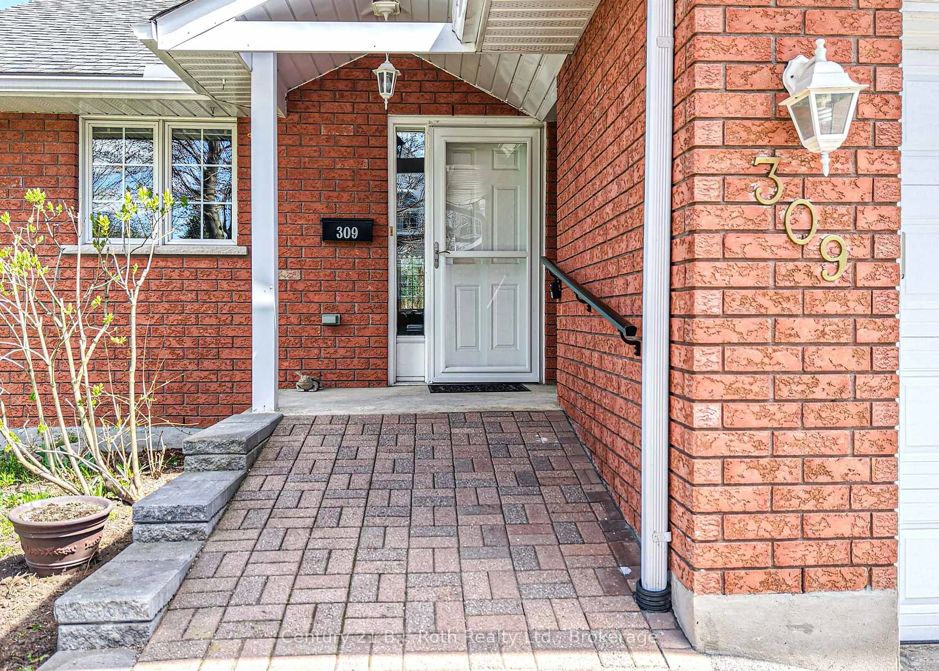 Photo 16 of Unit 309, 30 Museum Drive, Orillia — HOMEH